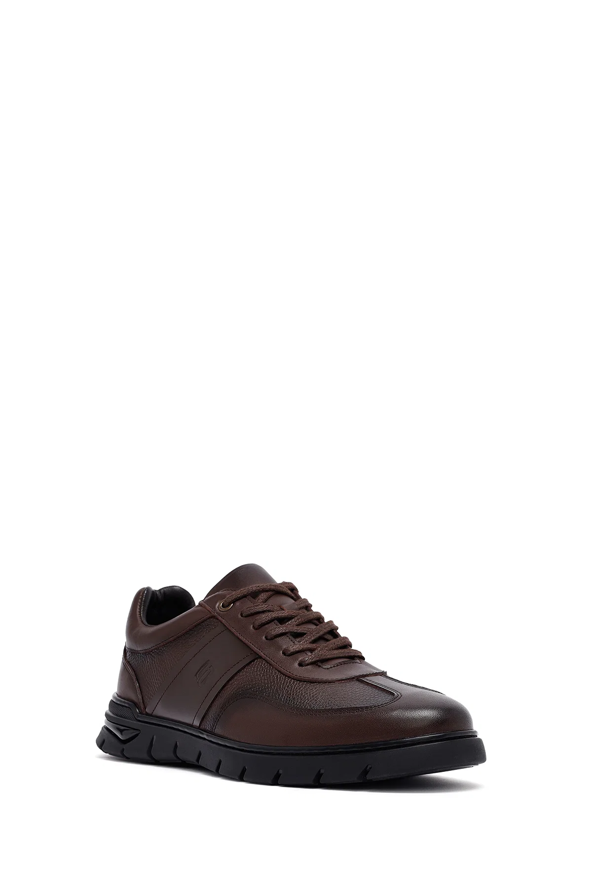 Erkek Kahverengi Bağcıklı Deri Casual Sneaker - Image 6