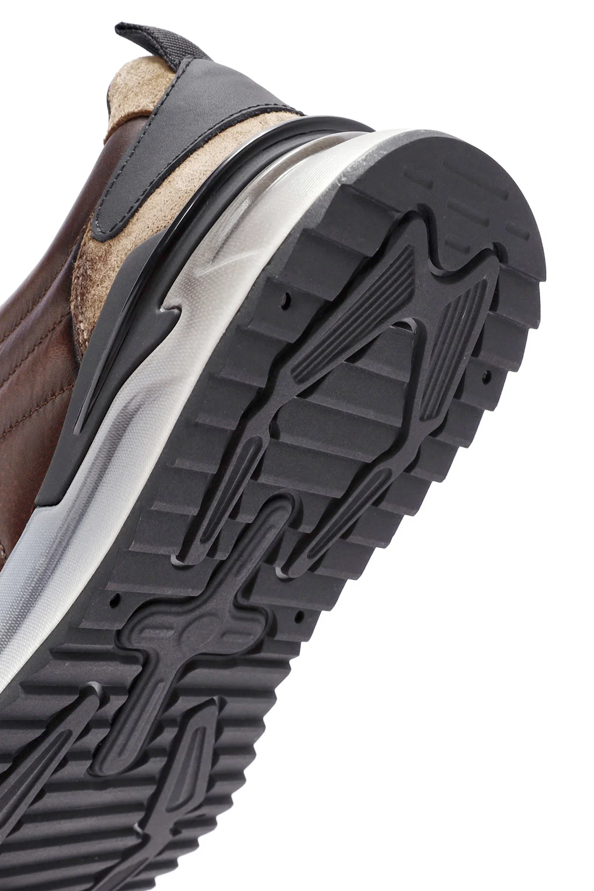 Erkek Kahverengi Bağcıklı Deri Sneaker - Image 8