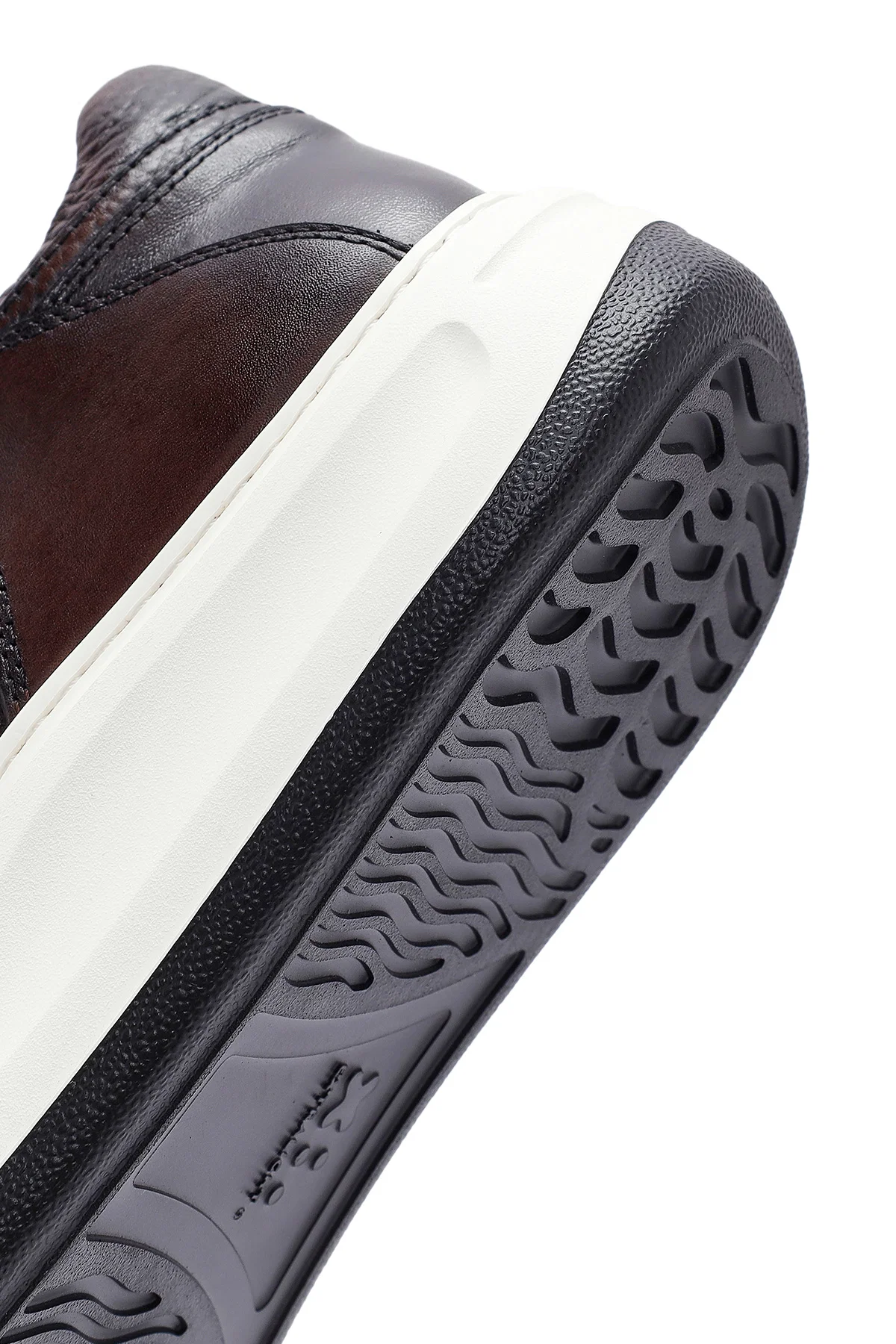 Erkek Kahverengi Bağcıklı Deri Sneaker - Image 8