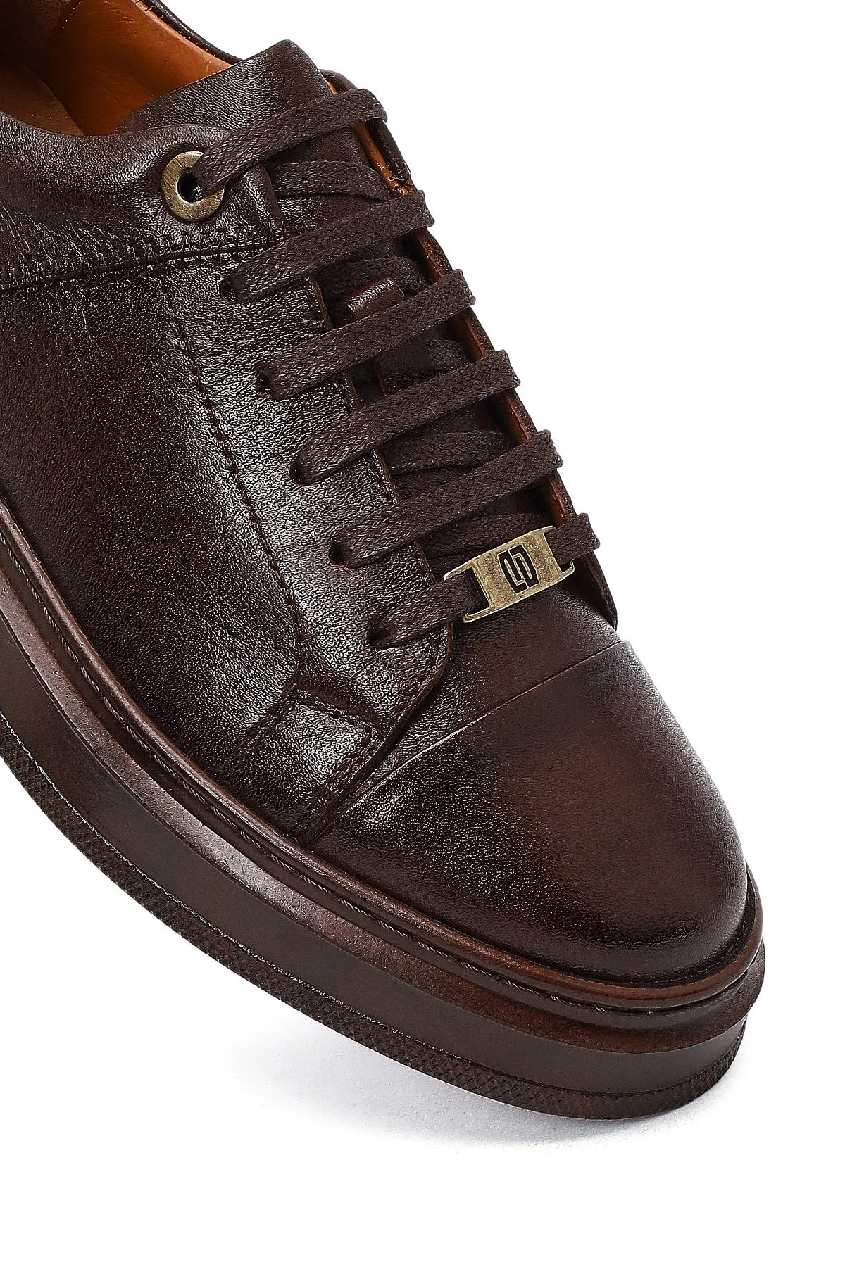 Erkek Kahverengi Bağcıklı Deri Sneaker - Image 9