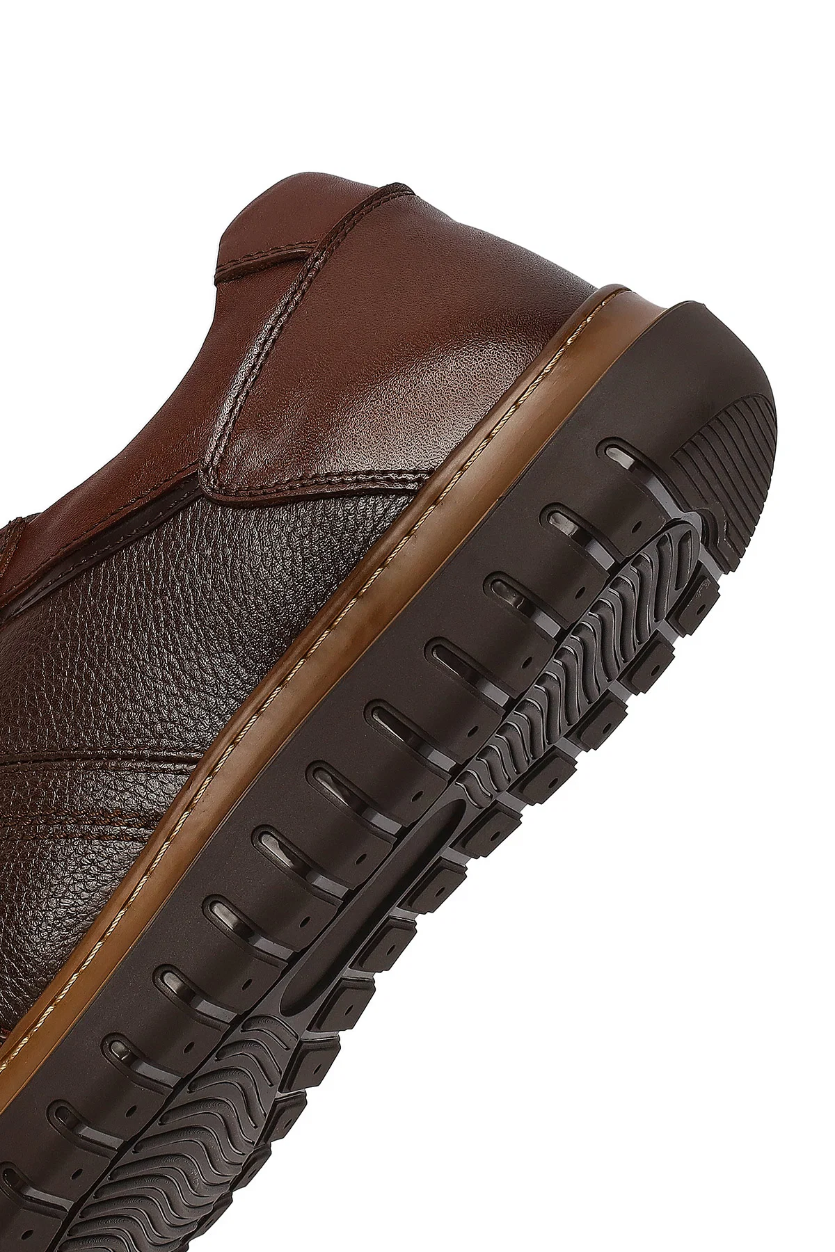 Erkek Kahverengi Bağcıklı Deri Sneaker - Image 8