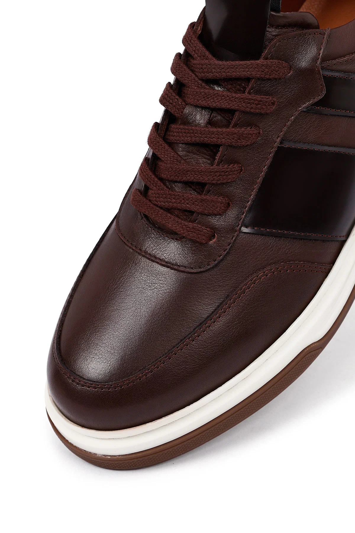 Erkek Kahverengi Bağcıklı Deri Sneaker - Image 12