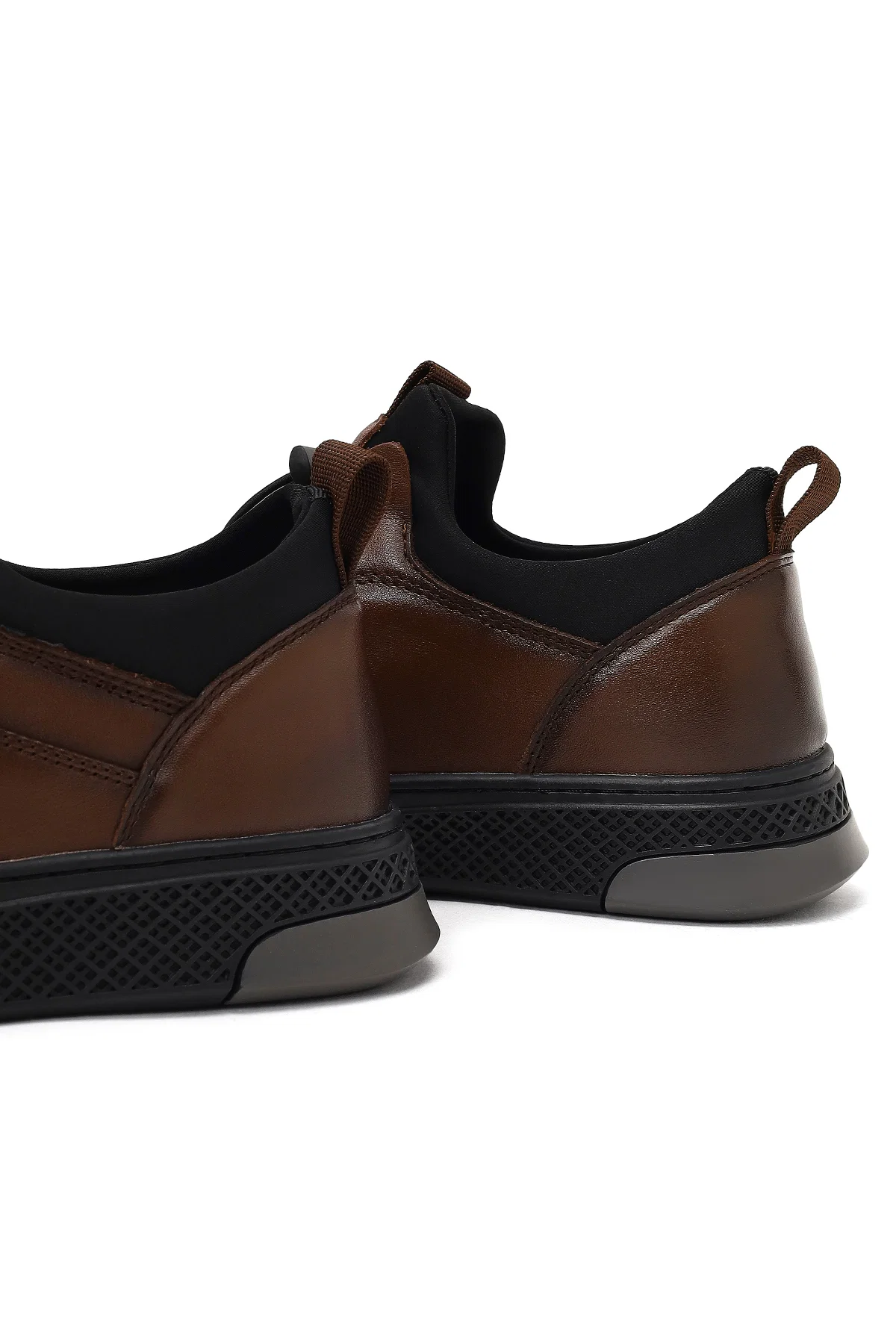 Erkek Kahverengi Bağcıklı Kalın Tabanlı Deri Sneaker - Image 11