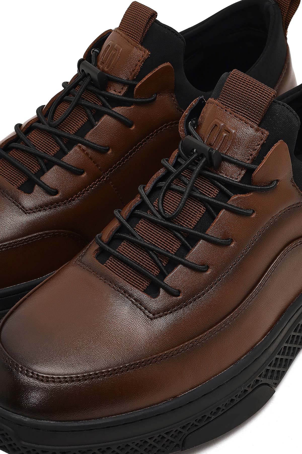 Erkek Kahverengi Bağcıklı Kalın Tabanlı Deri Sneaker - Image 12