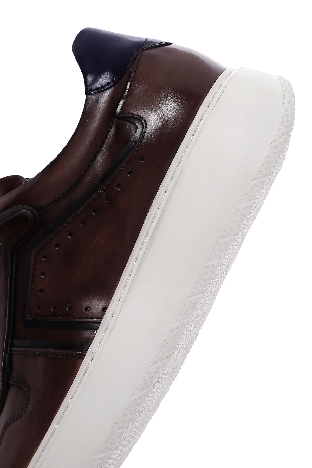 Erkek Kahverengi Deri Kalın Tabanlı Sneaker - Image 8