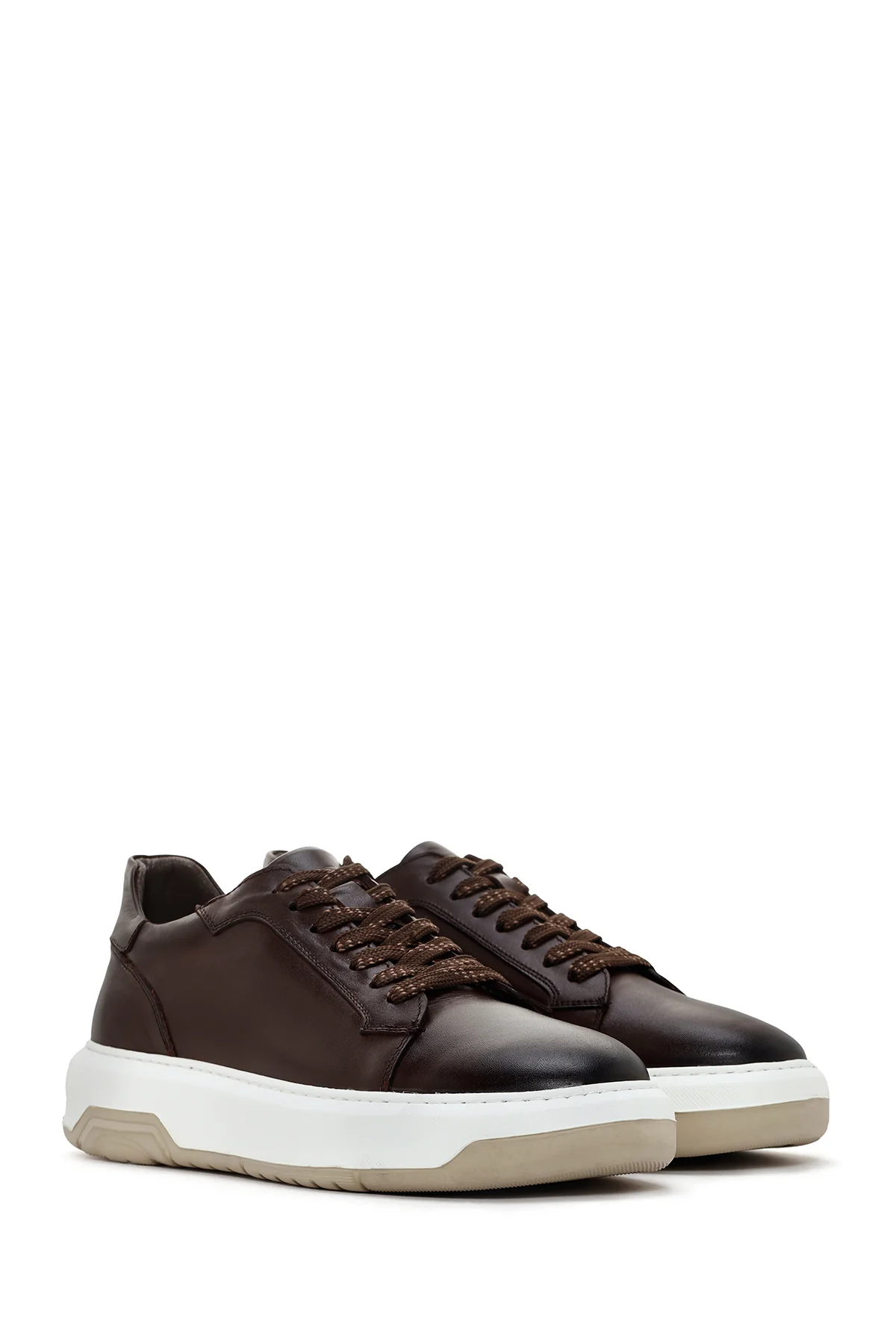 Erkek Kahverengi Kalın Tabanlı Bağcıklı Deri Sneaker - Image 3