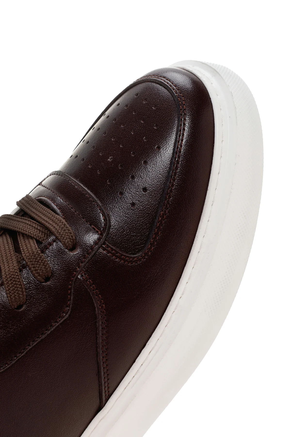 Erkek Kahverengi Kalın Tabanlı Bağcıklı Deri Sneaker - Image 9