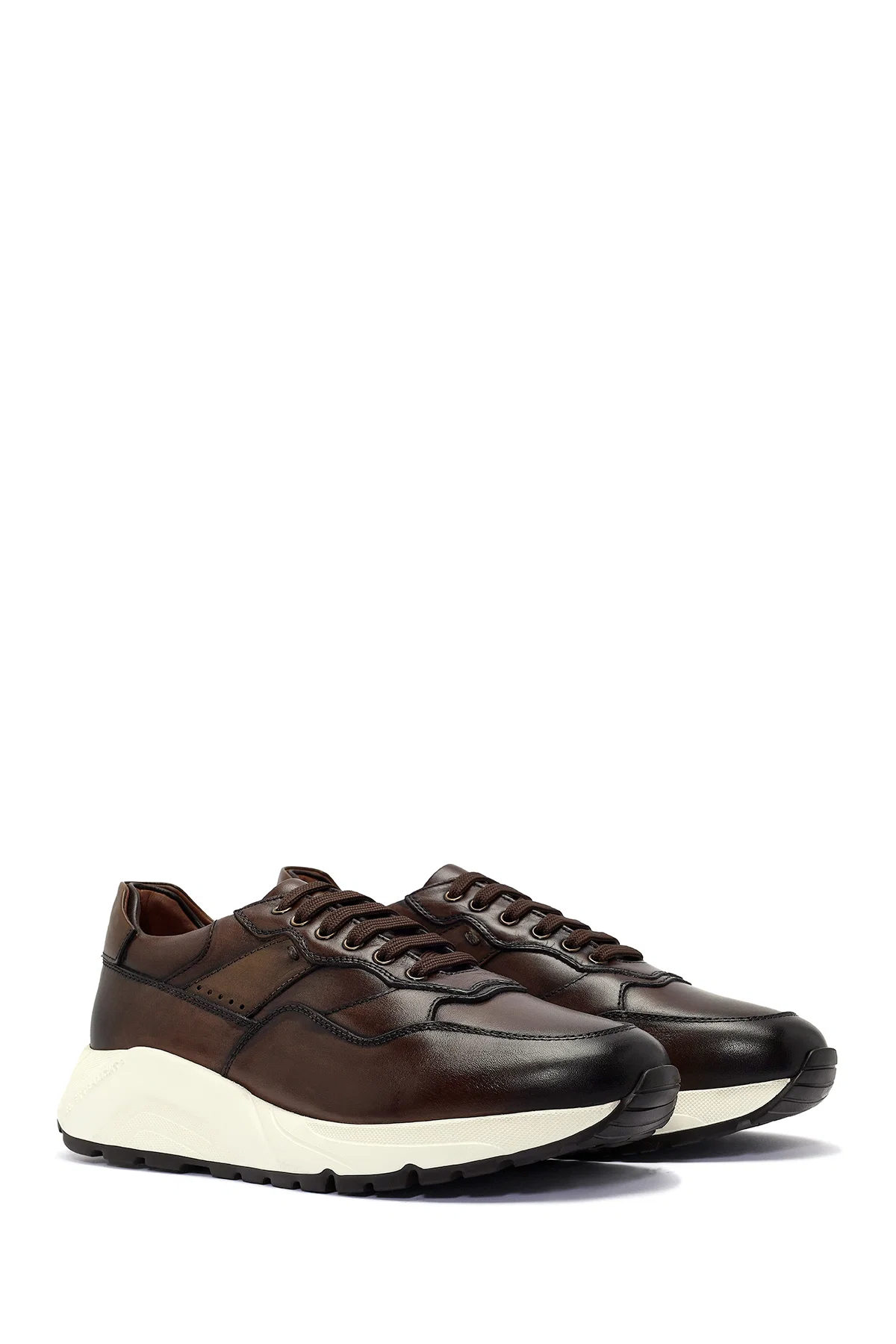Erkek Kahverengi Kalın Tabanlı Bağcıklı Deri Sneaker - Image 3
