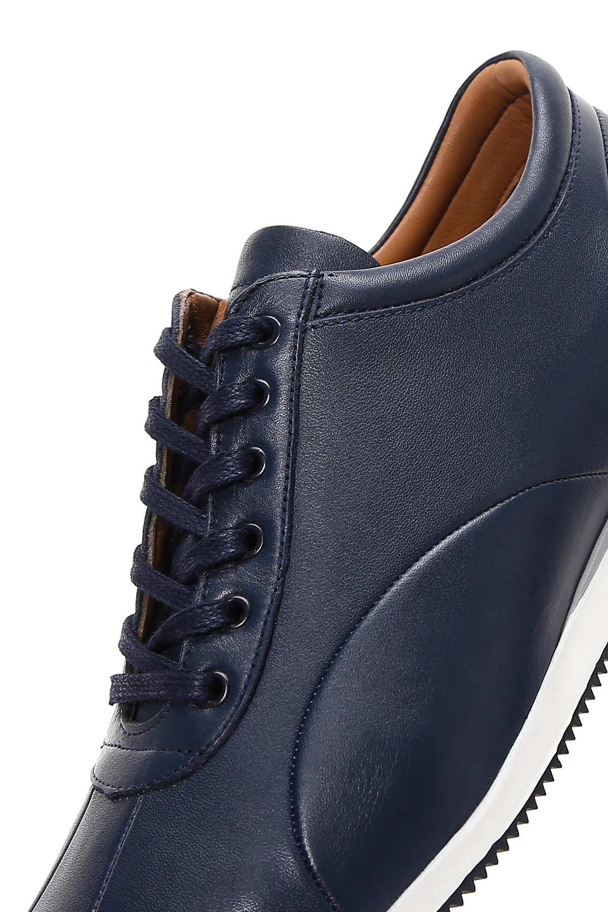 Erkek Lacivert Bağcıklı Deri Casual Sneaker - Image 7
