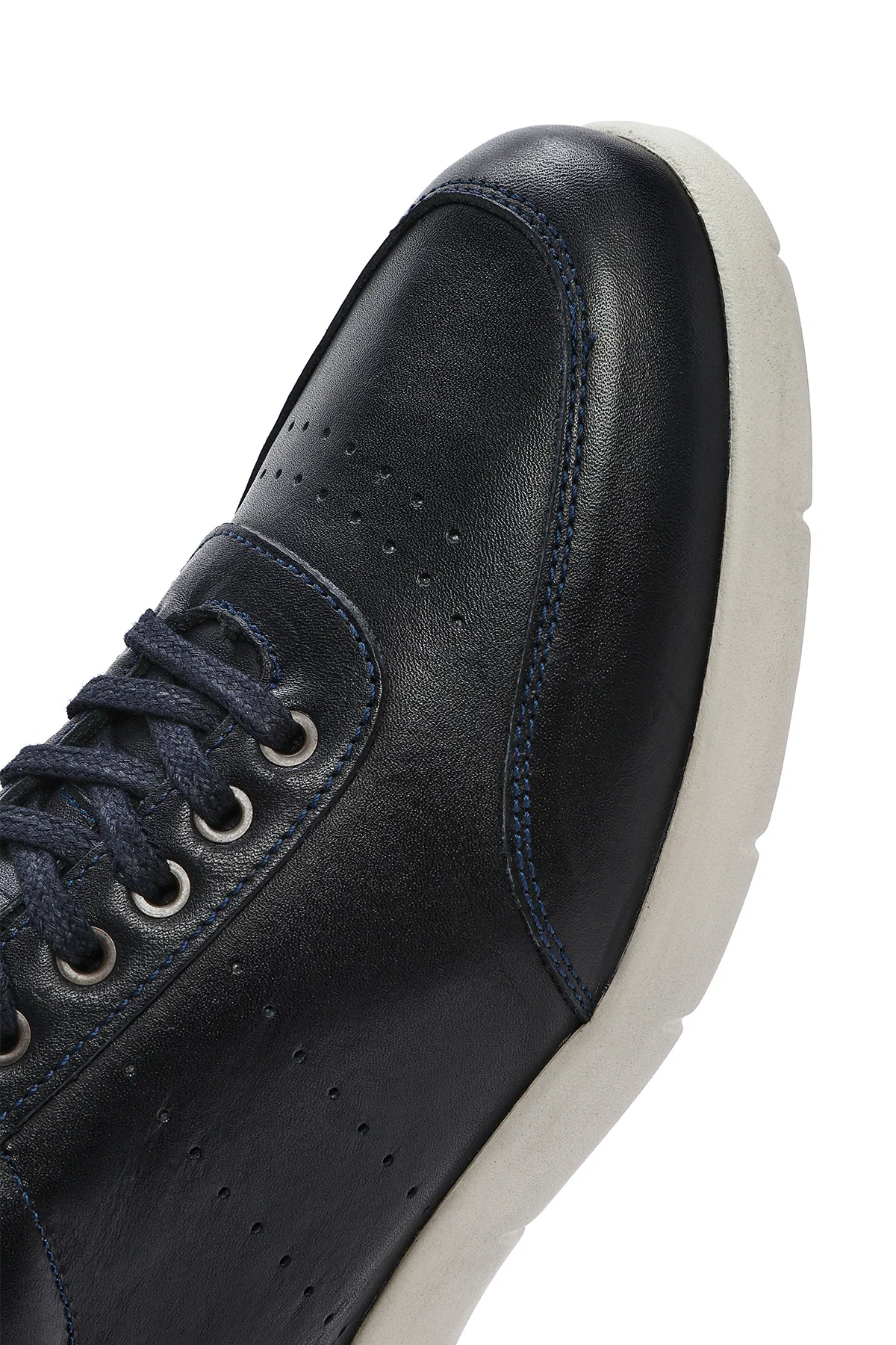 Erkek Lacivert Bağcıklı Deri Casual Sneaker - Image 8