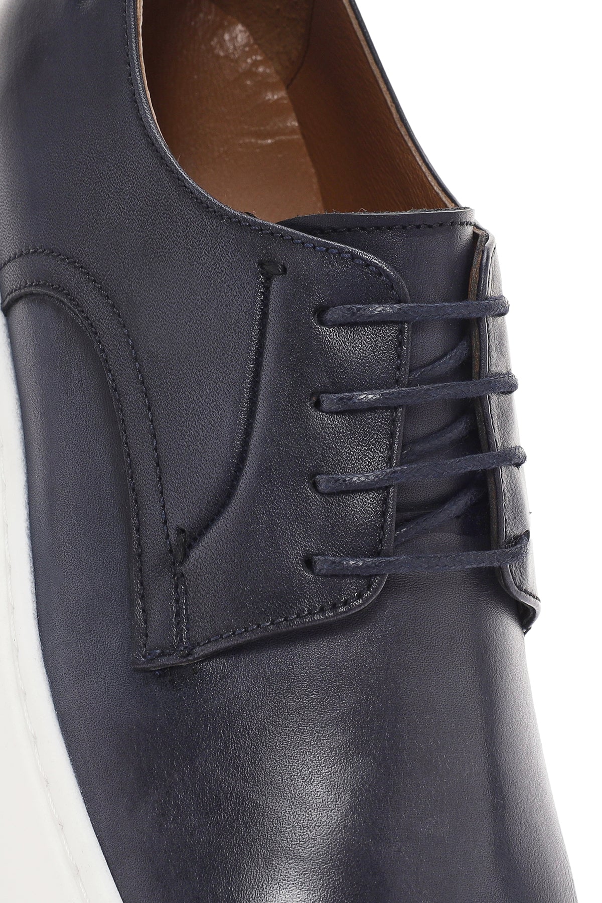 Erkek Lacivert Bağcıklı Deri Sneaker - Image 10