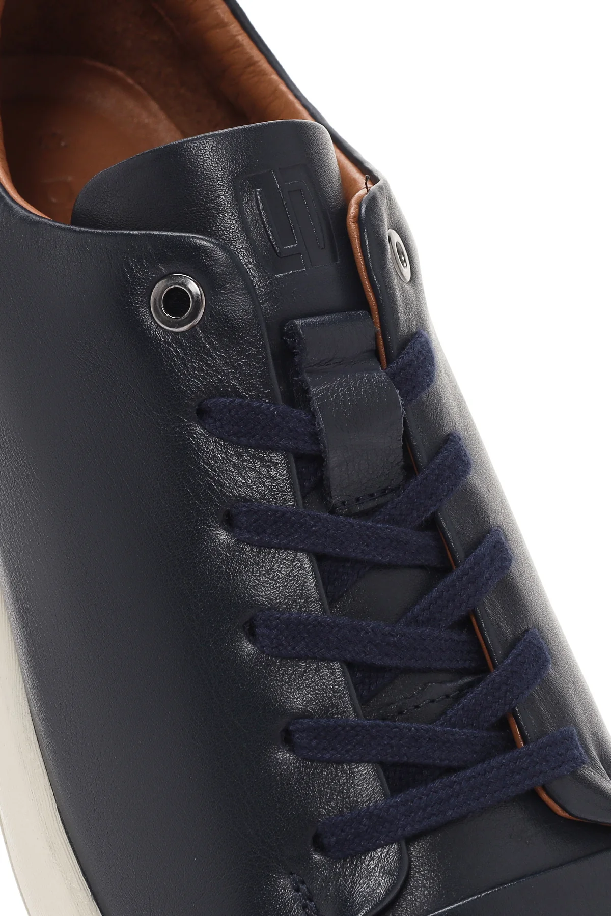 Erkek Lacivert Bağcıklı Deri Sneaker - Image 10