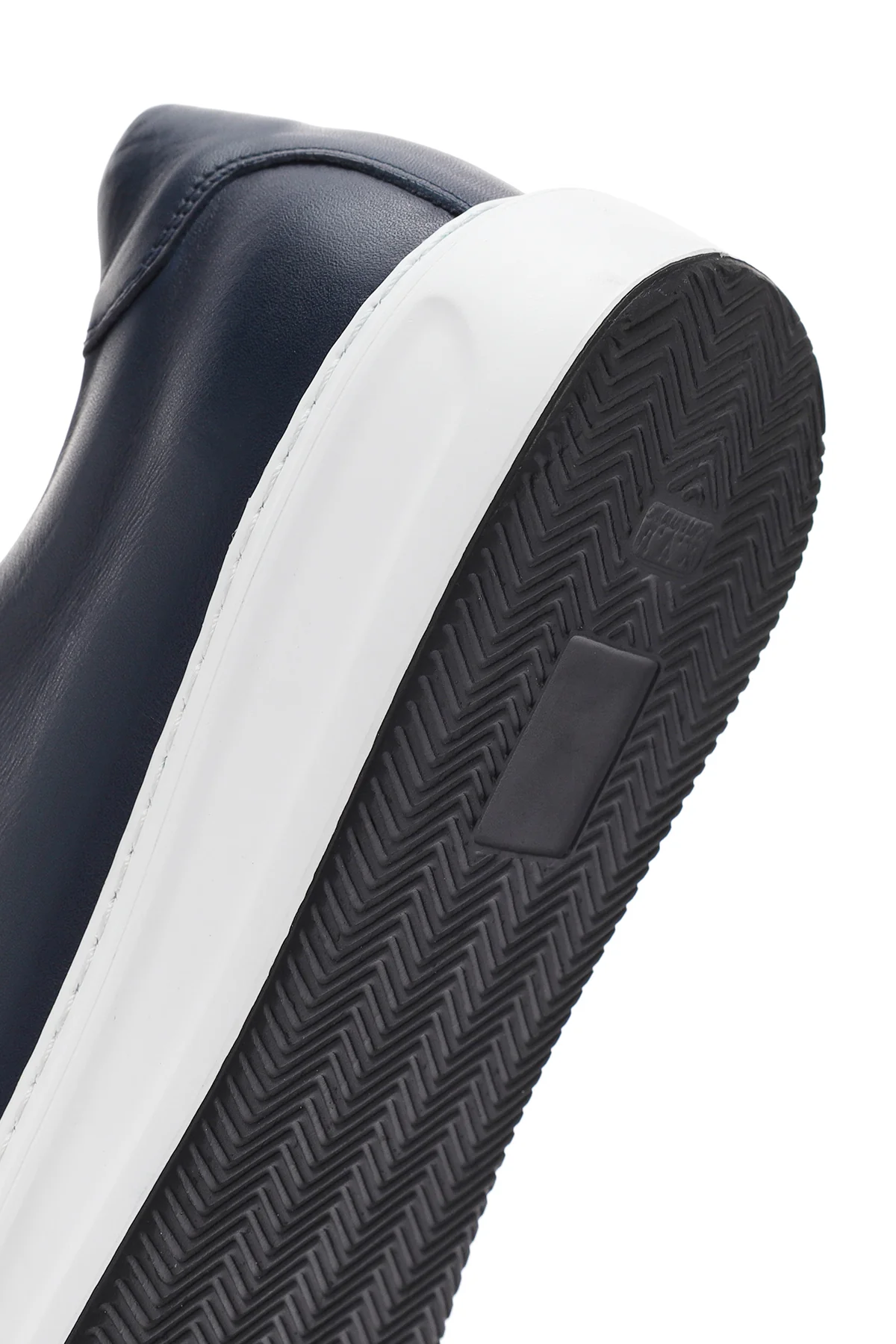 Erkek Lacivert Bağcıklı Deri Sneaker - Image 8