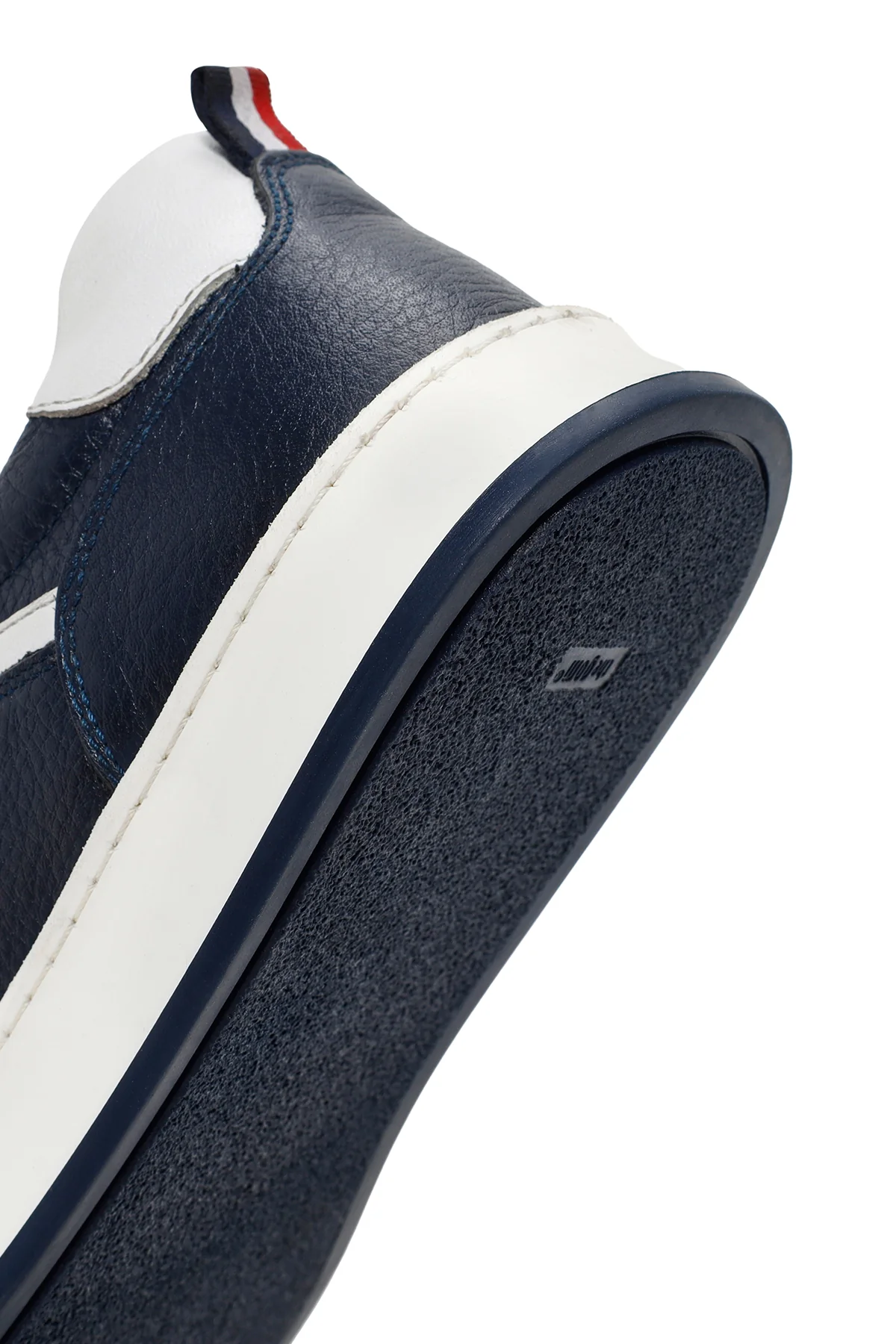 Erkek Lacivert Bağcıklı Deri Sneaker - Image 8