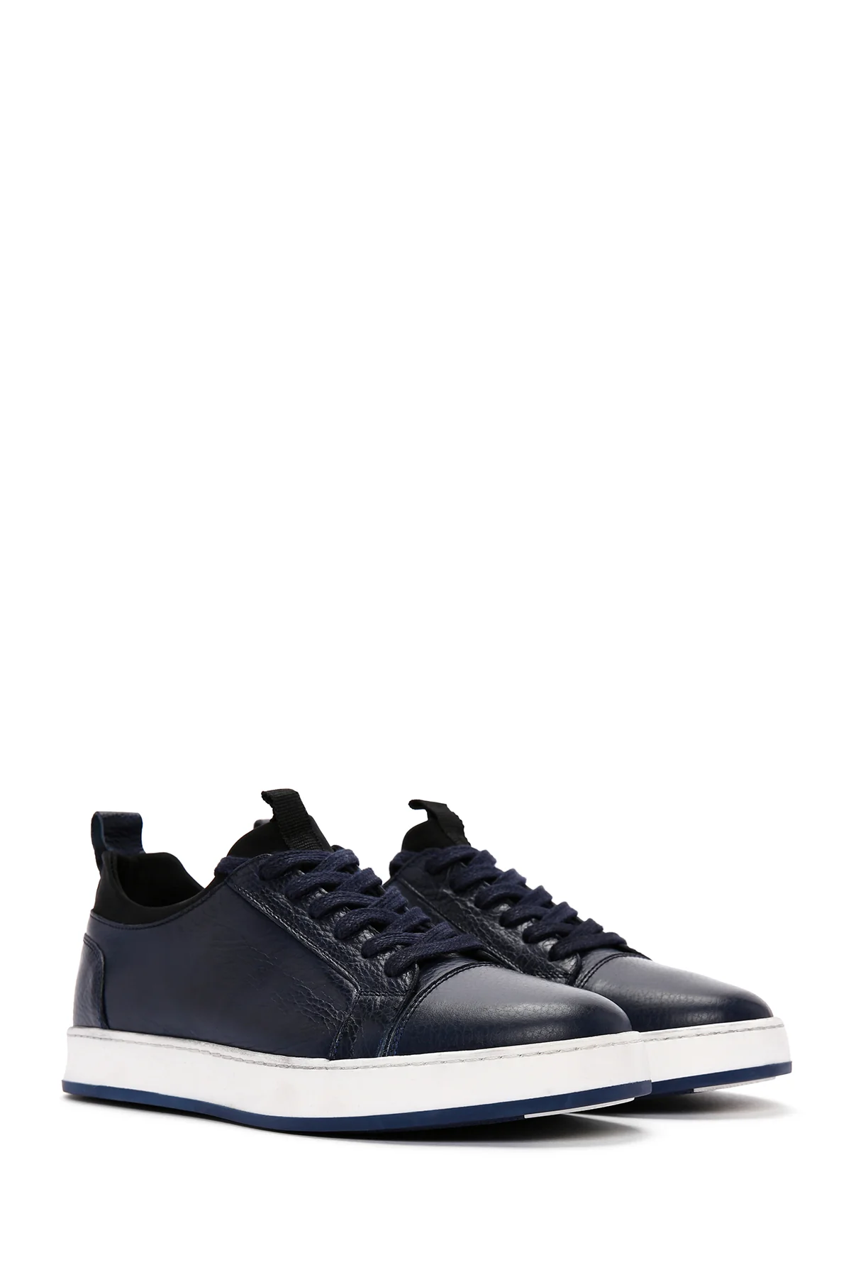 Erkek Lacivert Bağcıklı Deri Sneaker - Image 3