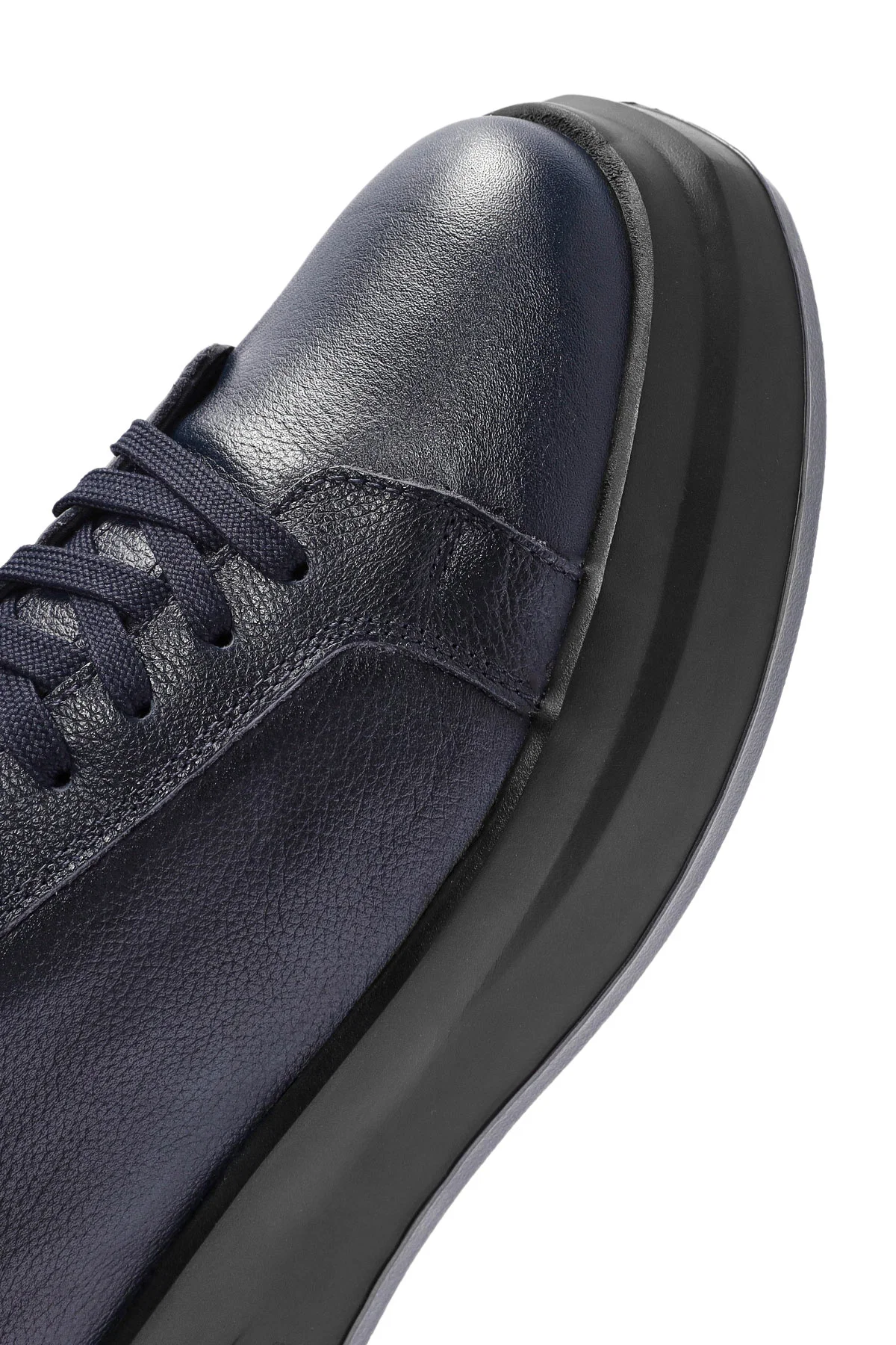 Erkek Lacivert Bağcıklı Deri Sneaker - Image 10
