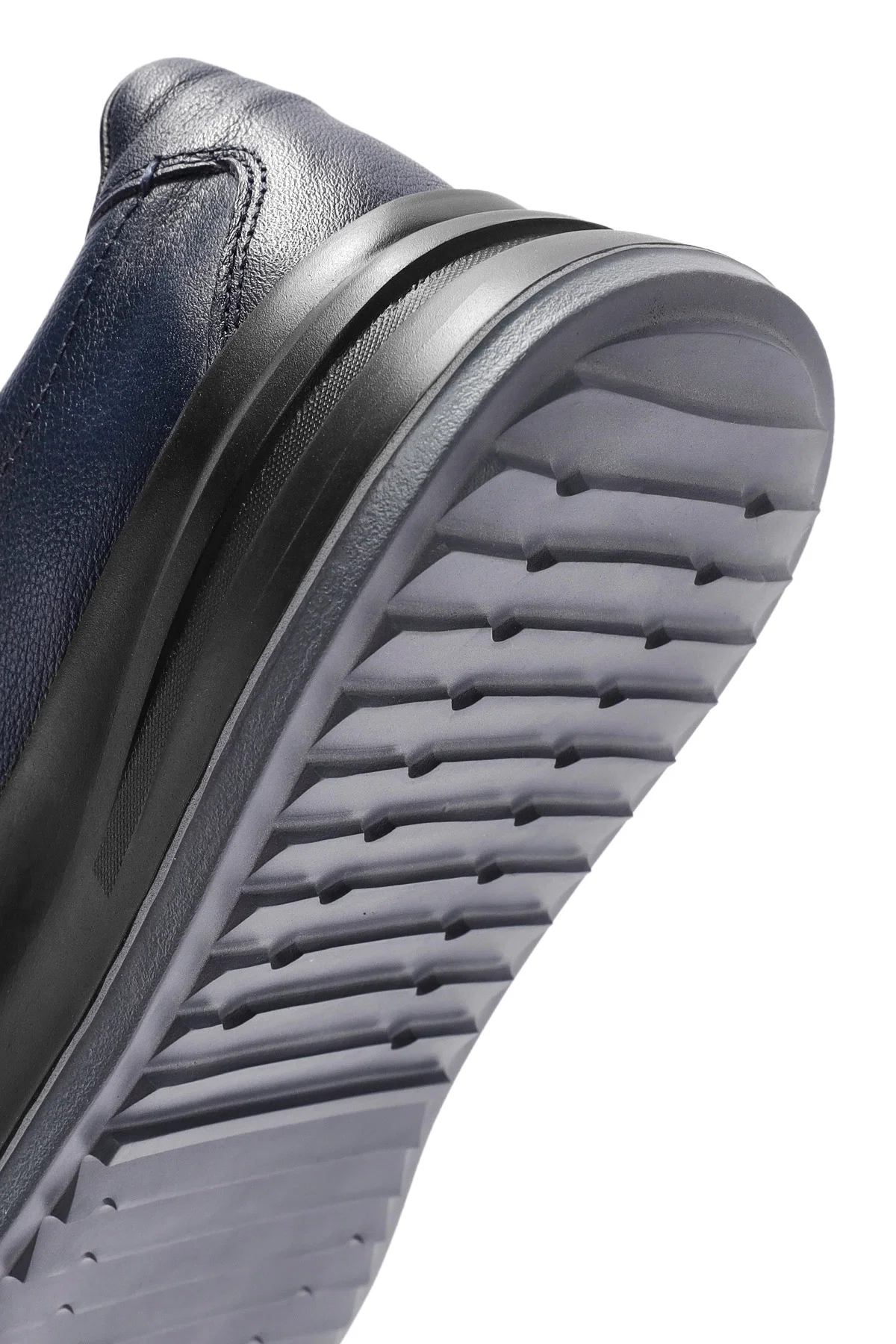 Erkek Lacivert Bağcıklı Deri Sneaker - Image 8