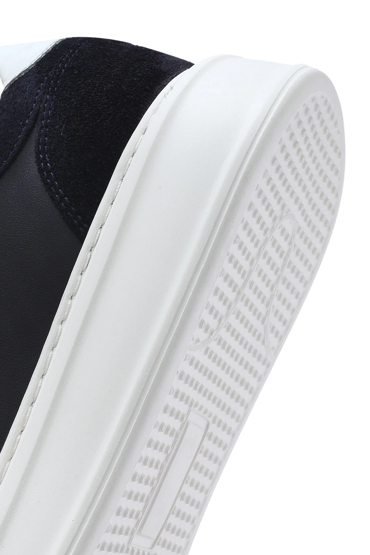 Erkek Lacivert Bağcıklı Deri Sneaker - Image 8