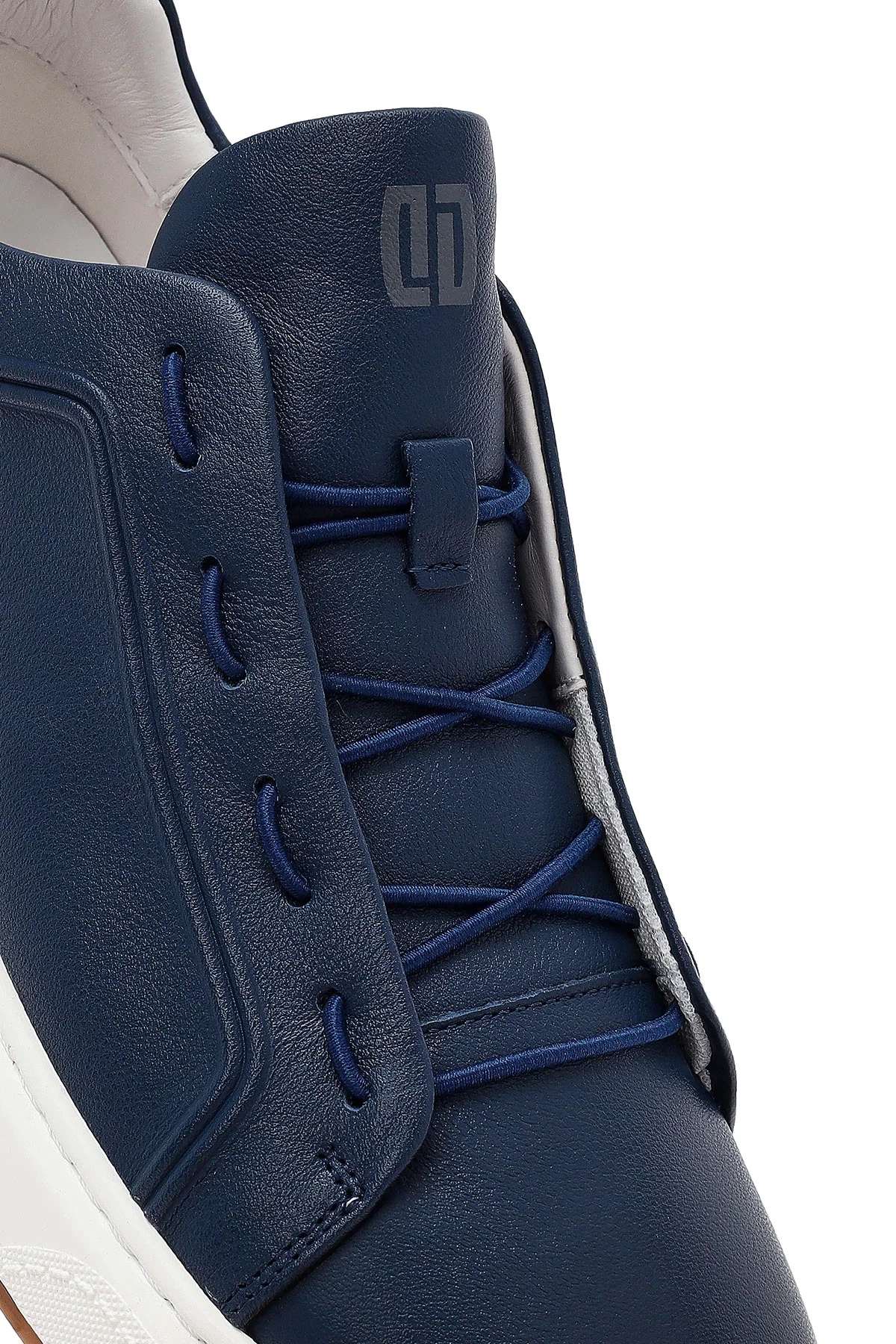 Erkek Lacivert Bağcıklı Deri Sneaker - Image 10