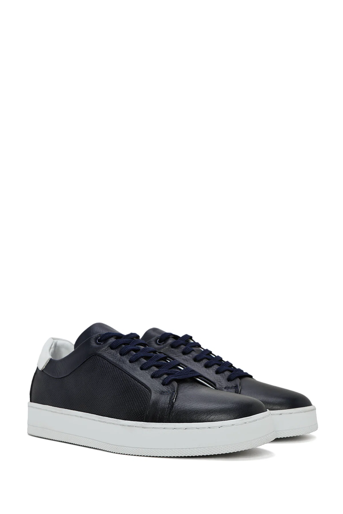 Erkek Lacivert Bağcıklı Deri Sneaker - Image 3