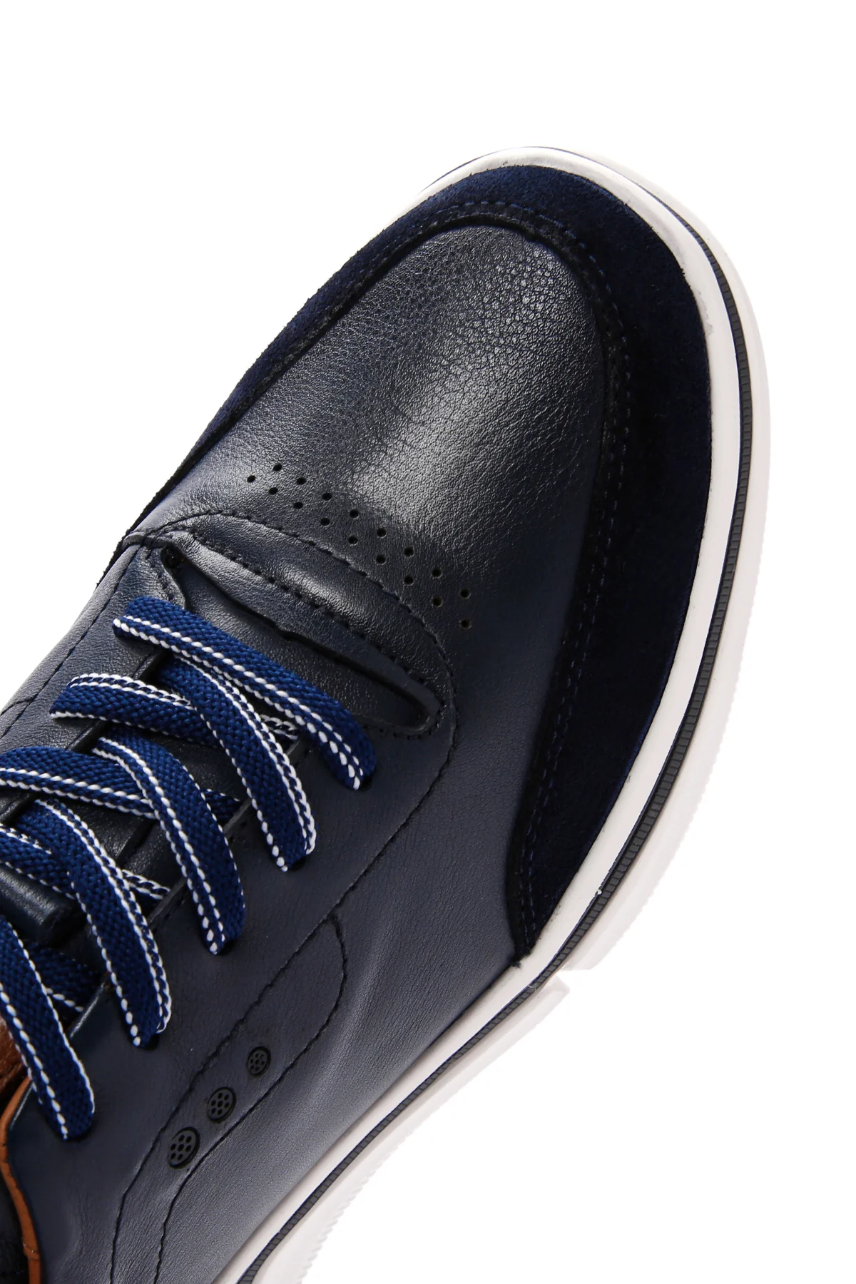 Erkek Lacivert Bağcıklı Kalın Tabanlı Deri Sneaker - Image 10