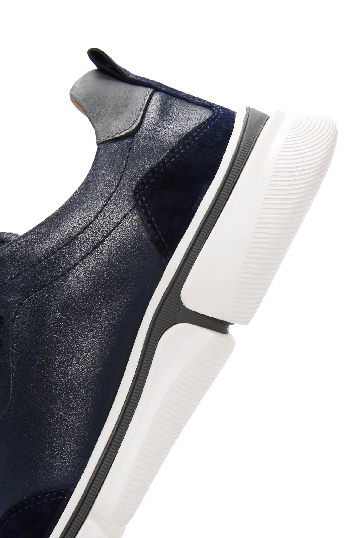 Erkek Lacivert Bağcıklı Kalın Tabanlı Deri Sneaker - Image 8