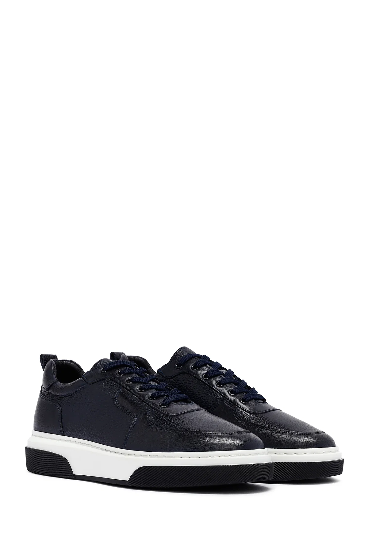 Erkek Lacivert Bağcıklı Kalın Tabanlı Deri Sneaker - Image 3