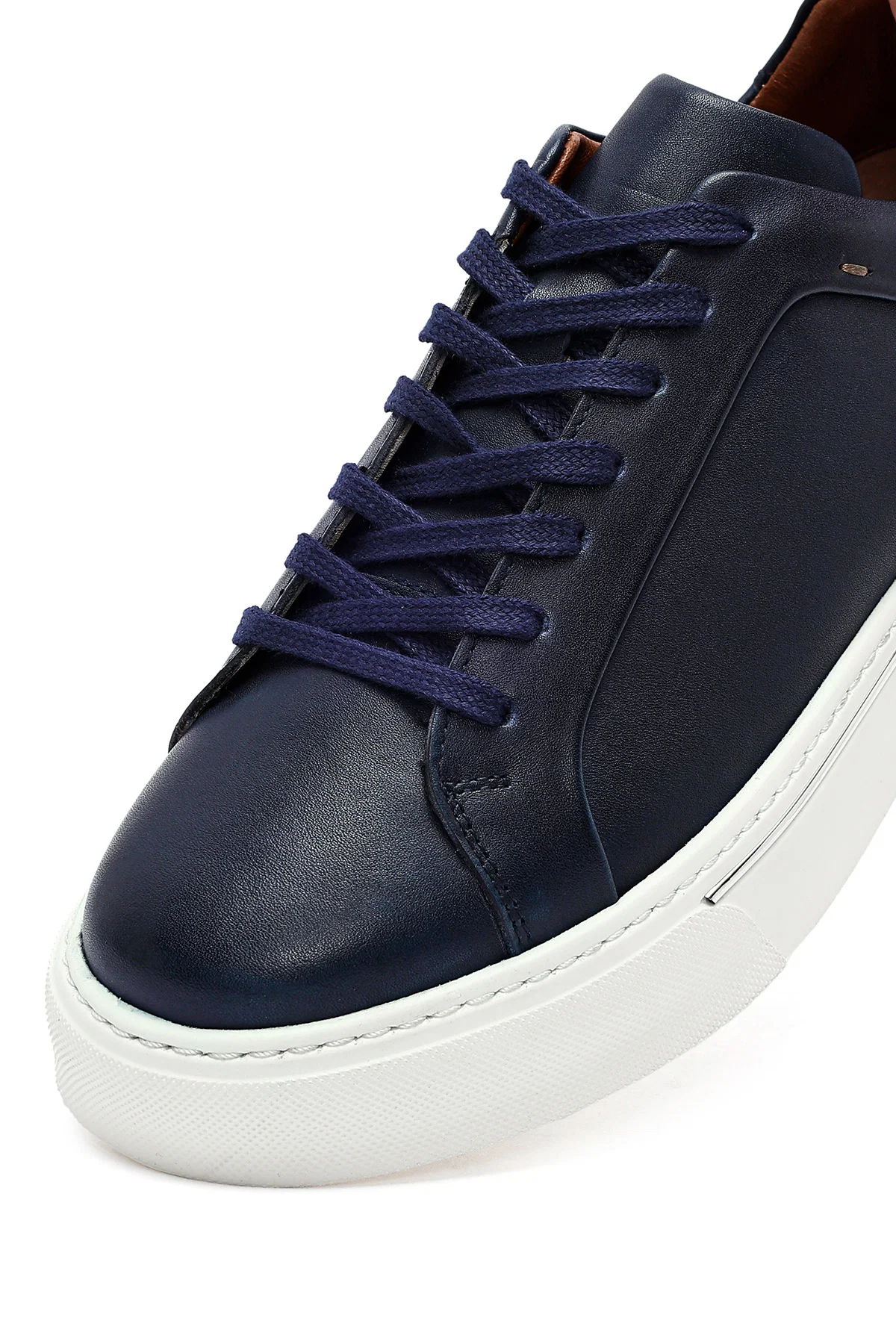 Erkek Lacivert Bağcıklı Kalın Tabanlı Deri Sneaker - Image 8