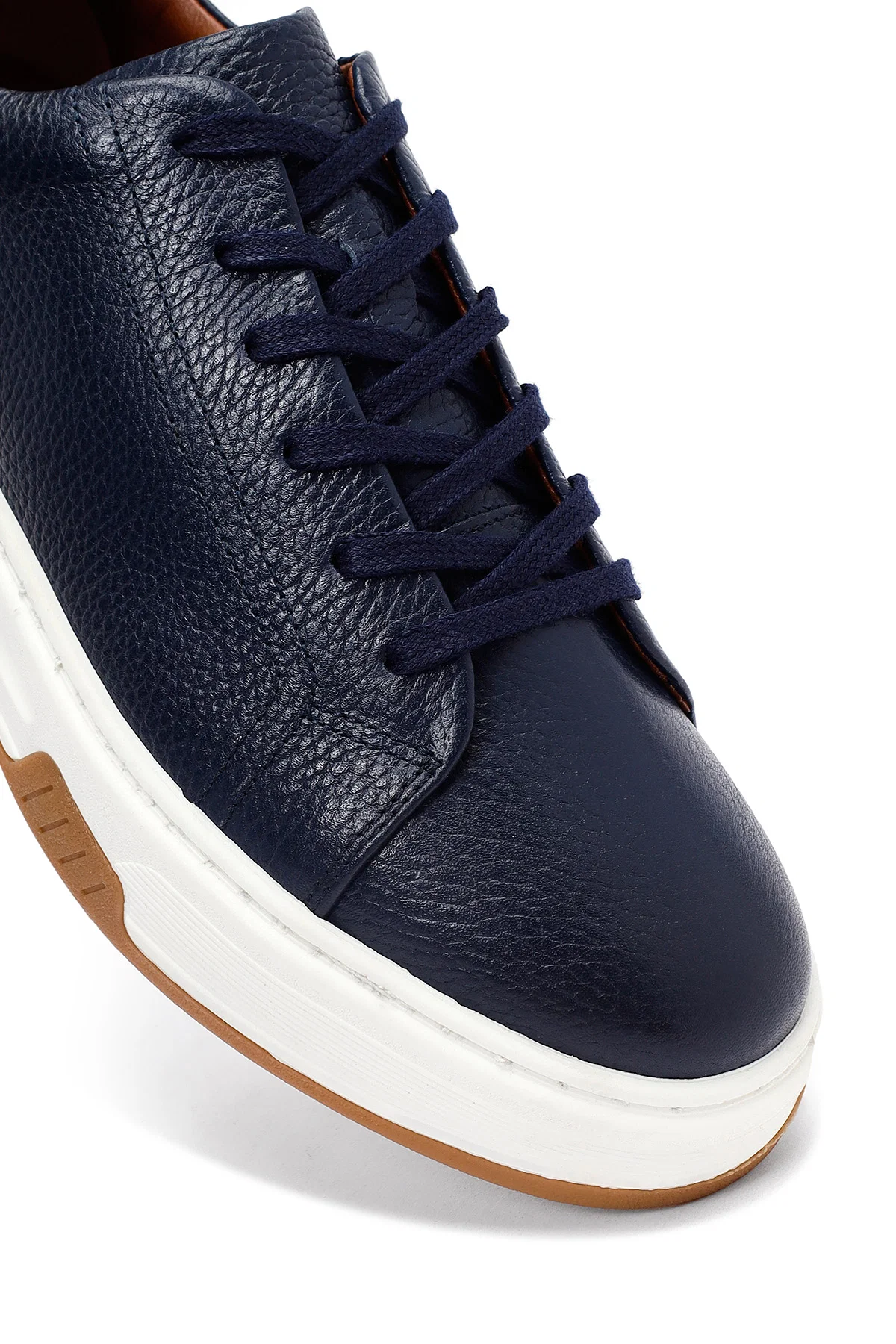 Erkek Lacivert Bağcıklı Kalın Tabanlı Deri Sneaker - Image 9