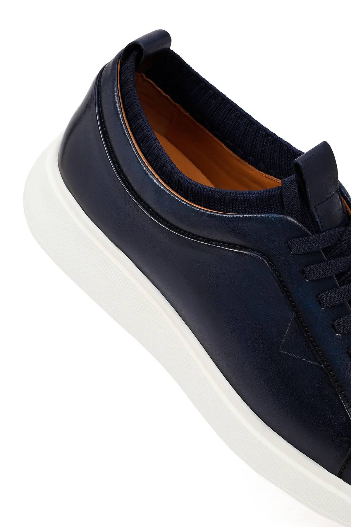 Erkek Lacivert Bağcıklı Kalın Tabanlı Deri Sneaker - Image 9