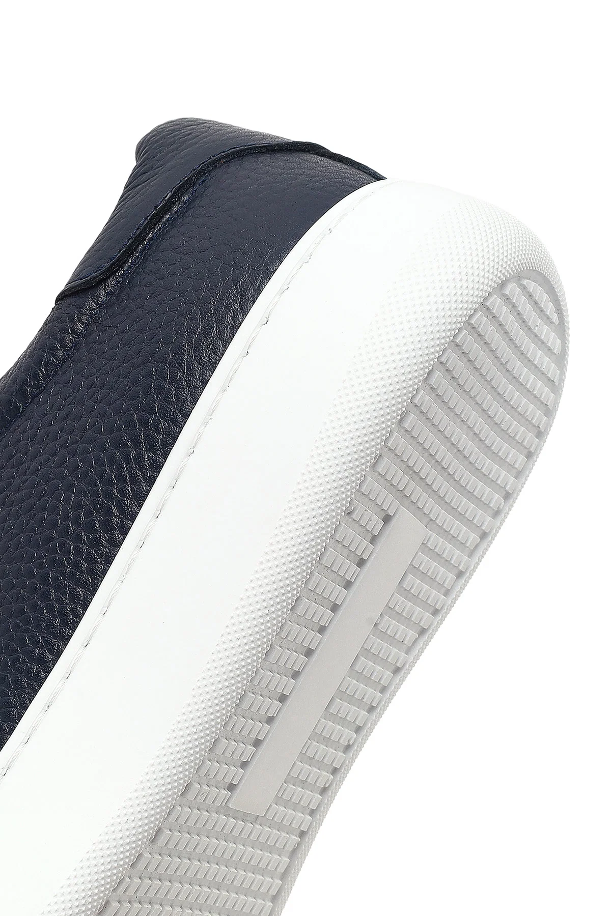 Erkek Lacivert Bağcıklı Kalın Tabanlı Deri Sneaker - Image 8