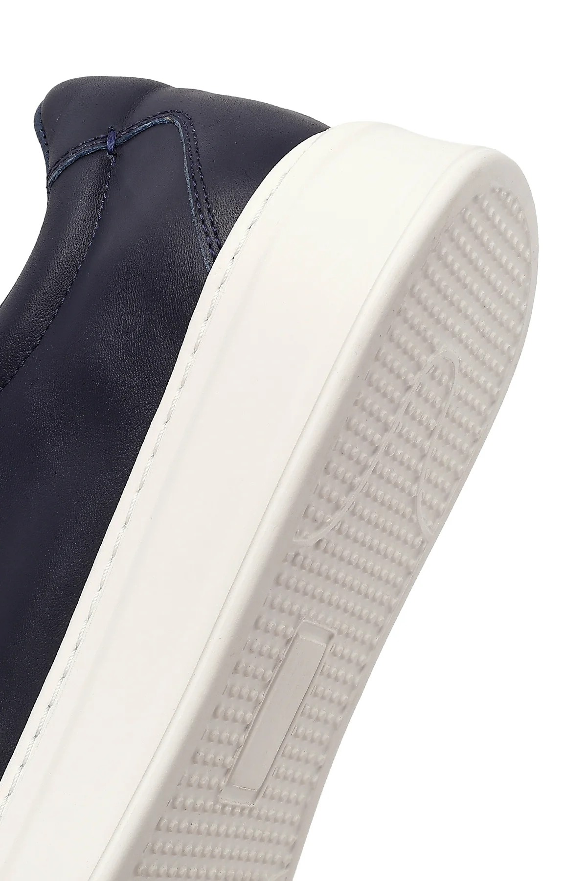 Erkek Lacivert Bağcıklı Kalın Tabanlı Deri Sneaker - Image 8