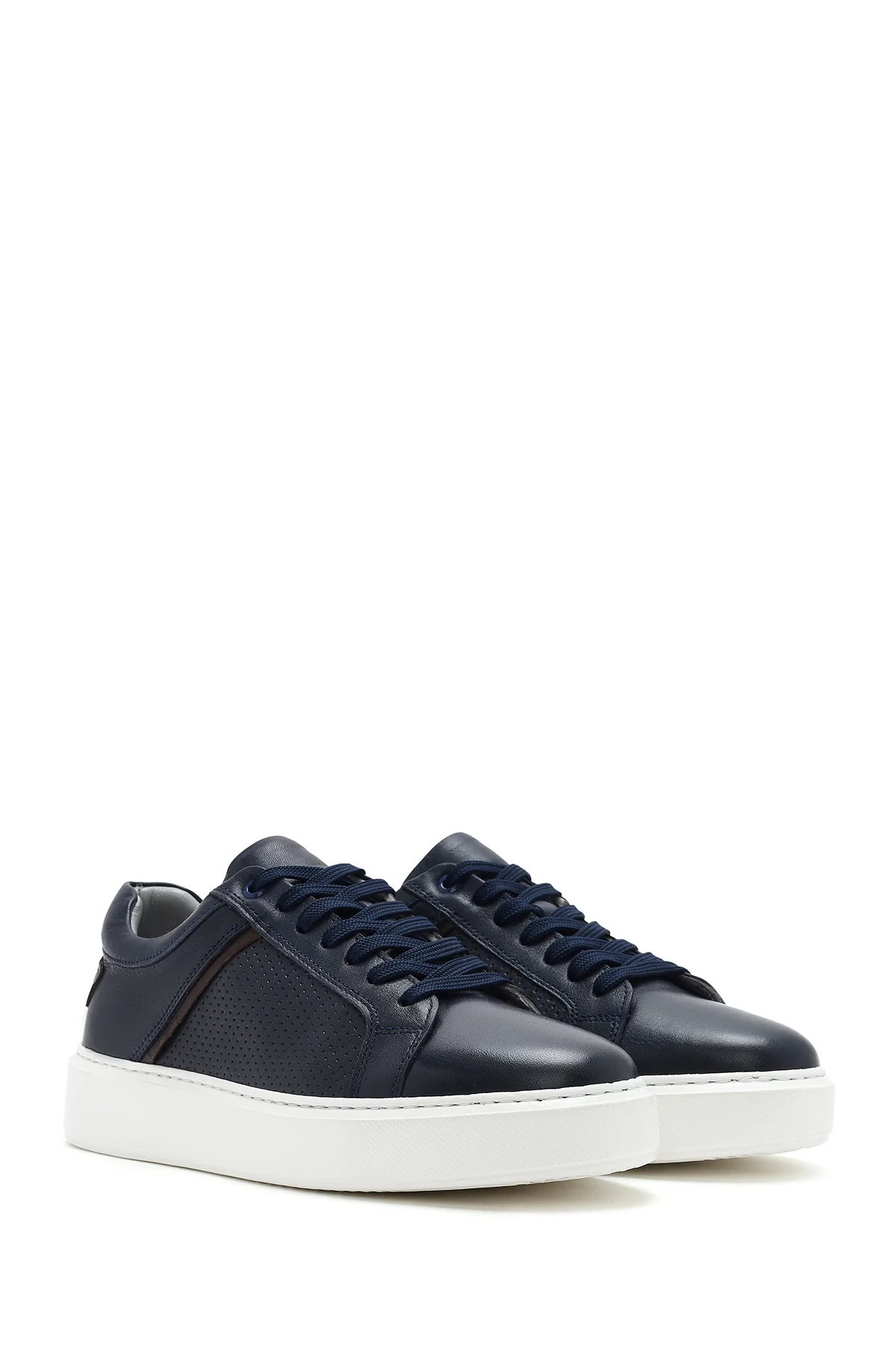 Erkek Lacivert Bağcıklı Kalın Tabanlı Deri Sneaker - Image 2