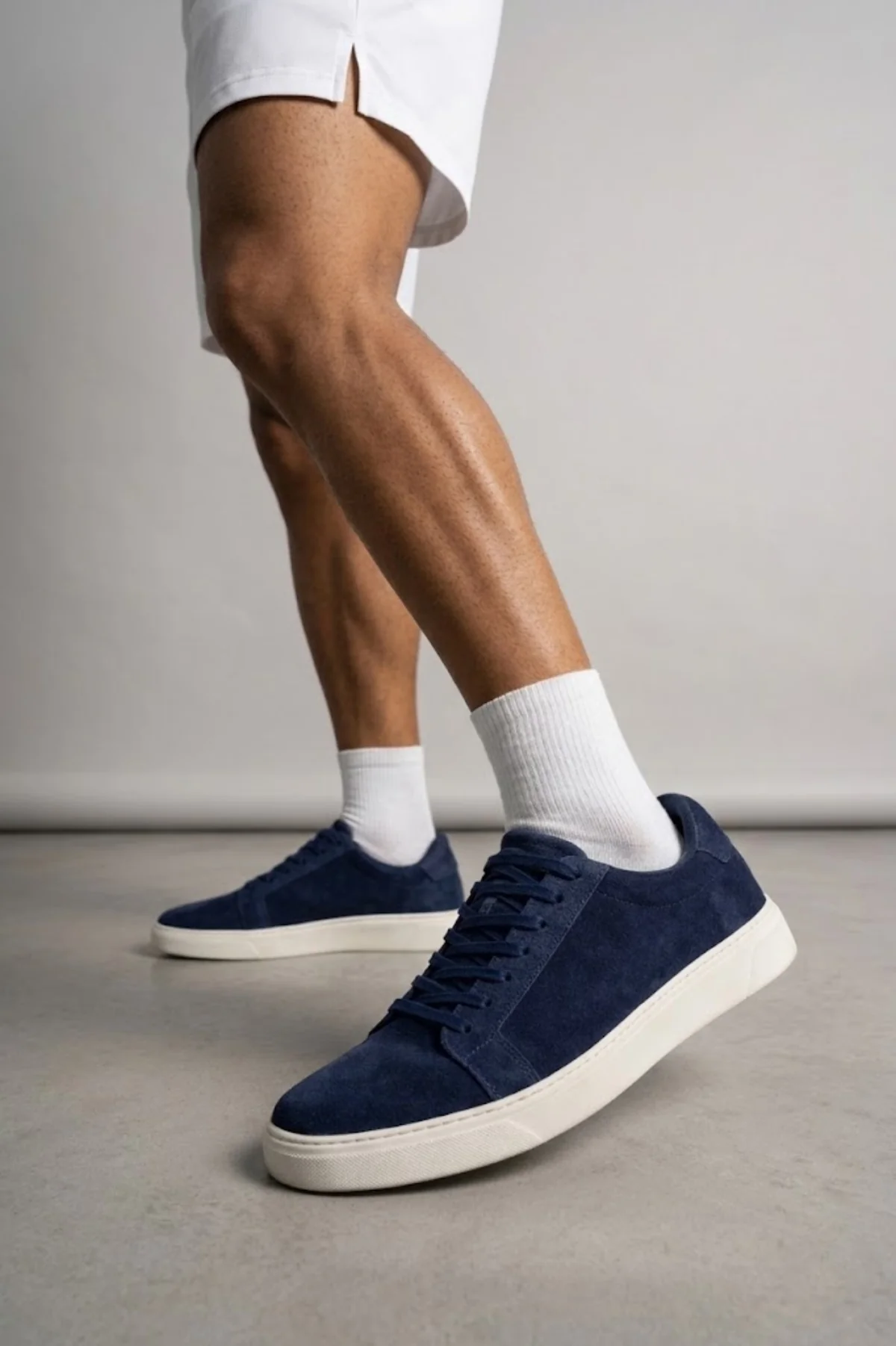 Erkek Lacivert Bağcıklı Kalın Tabanlı Süet Deri Sneaker - Image 2