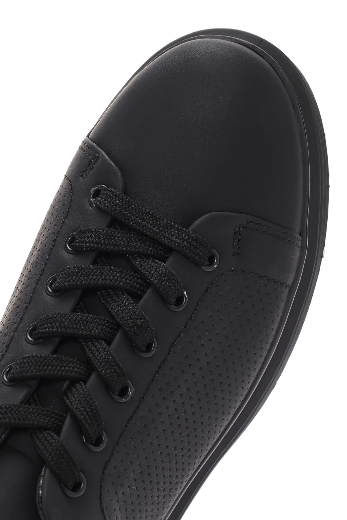 Erkek Siyah Bağcıklı Delikli Deri Sneaker - Image 10