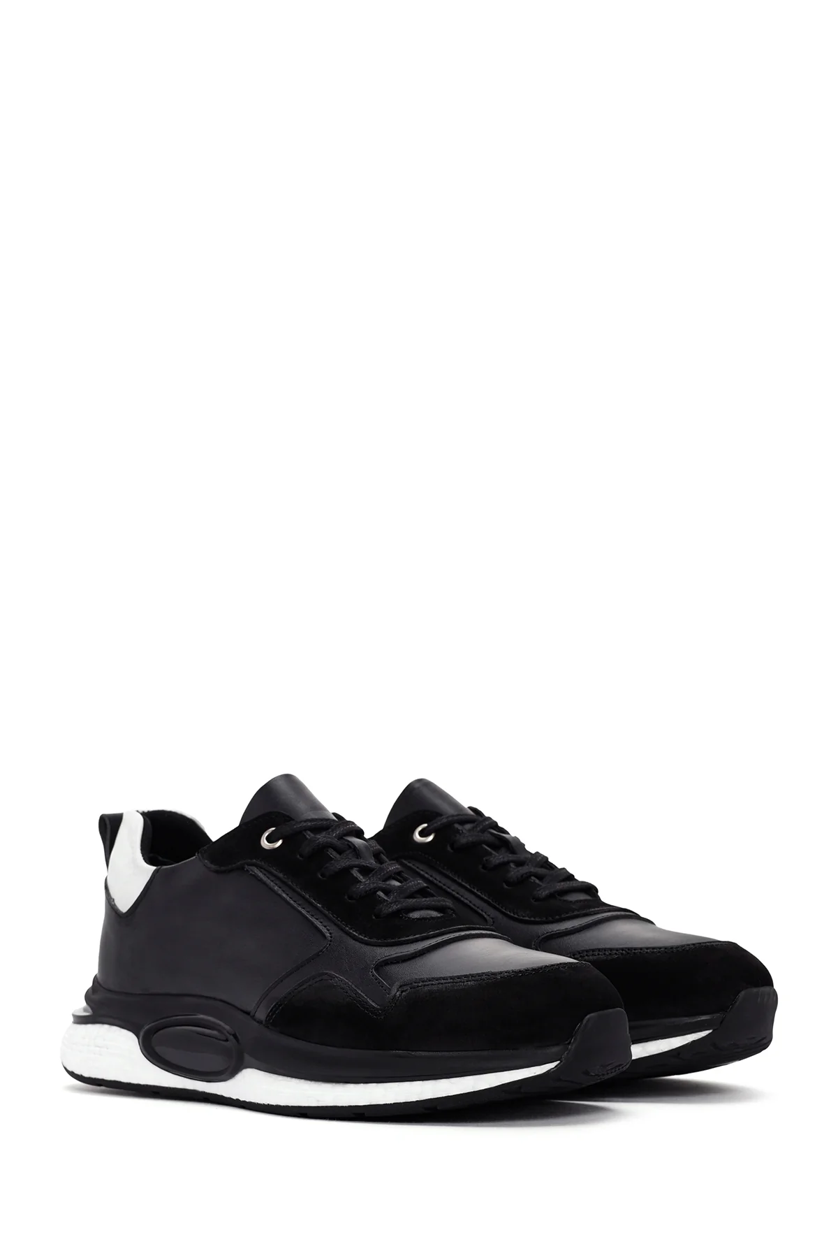 Erkek Siyah Bağcıklı Deri Casual Sneaker - Image 3