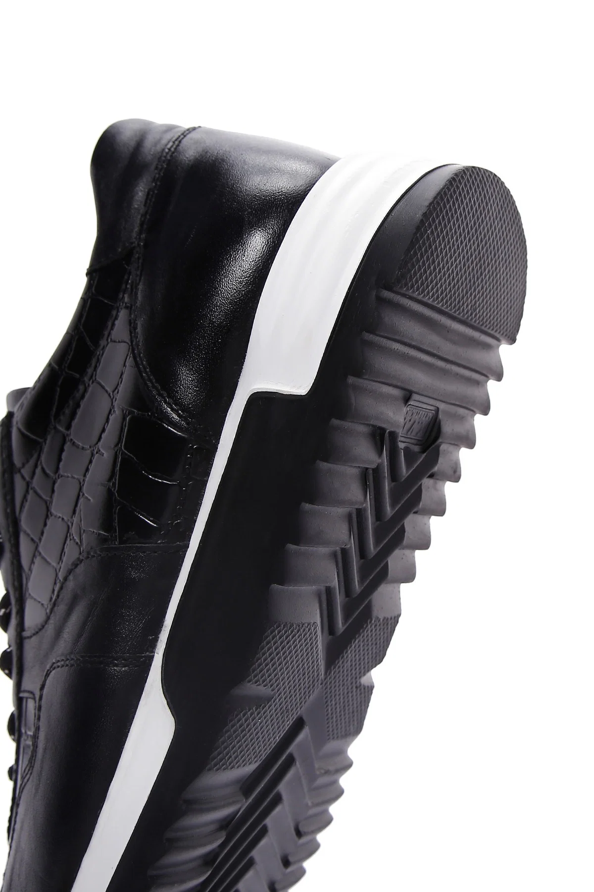 Erkek Siyah Bağcıklı Deri Casual Sneaker - Image 10