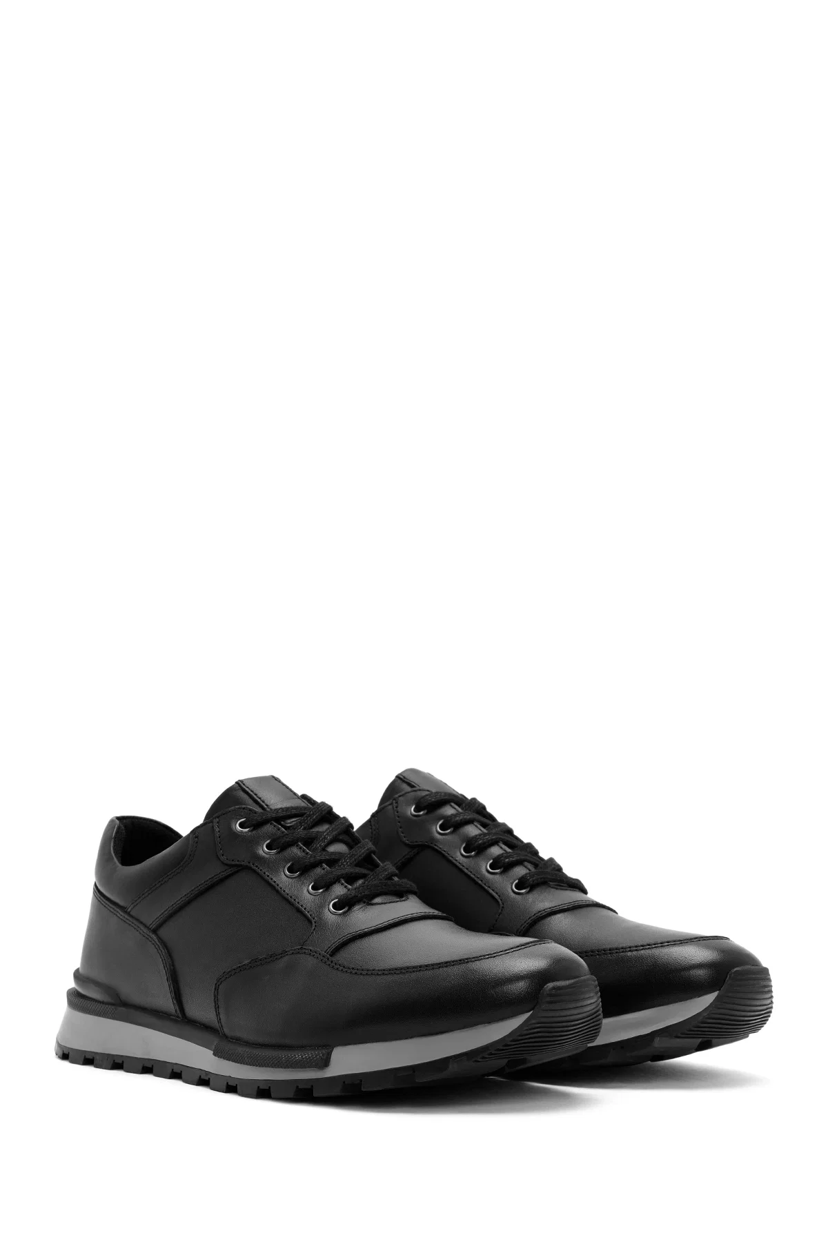 Erkek Siyah Bağcıklı Deri Casual Sneaker - Image 3