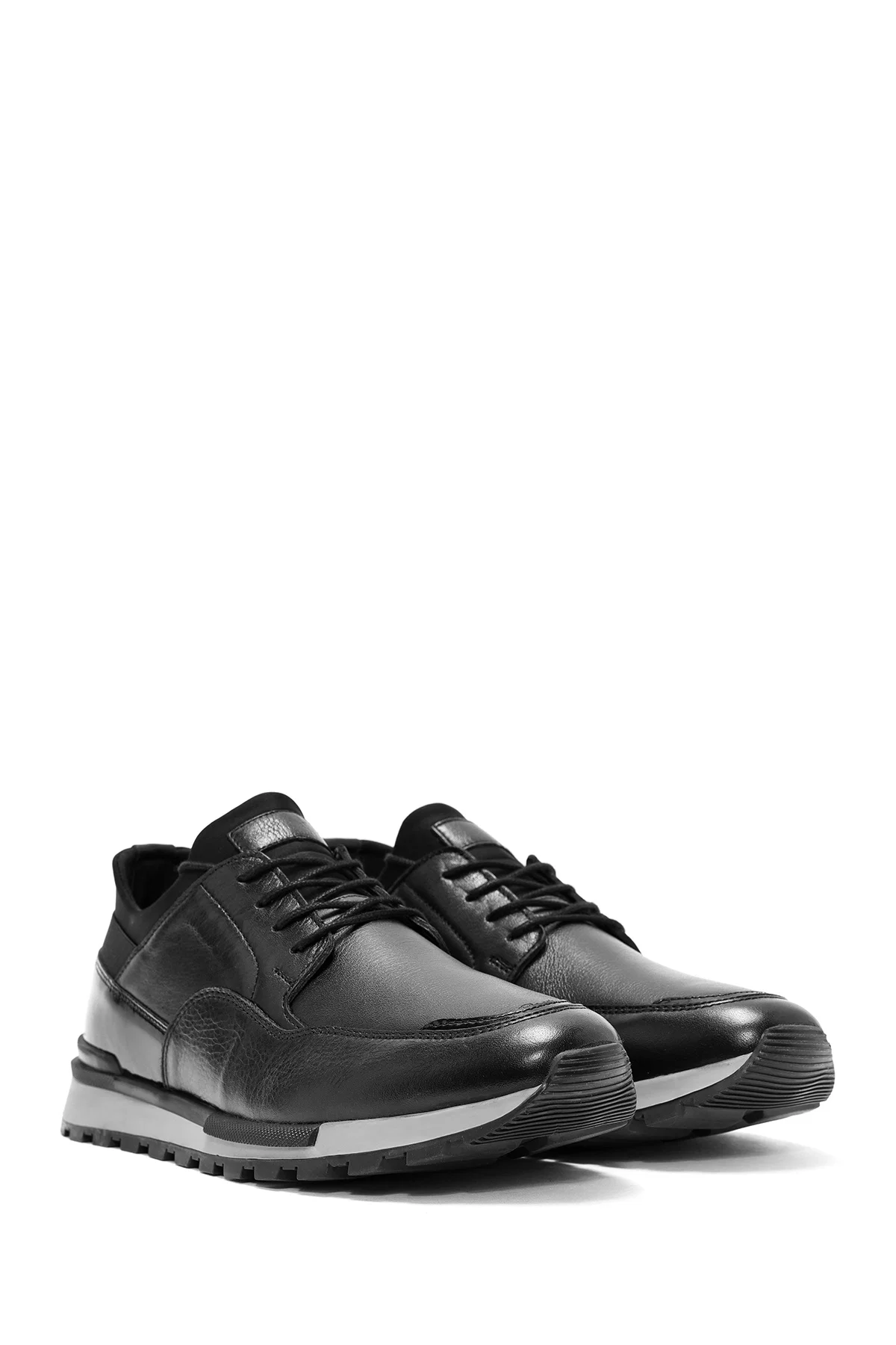 Erkek Siyah Bağcıklı Deri Casual Sneaker - Image 3