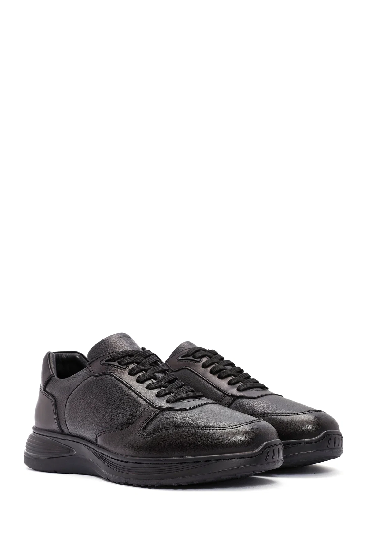 Erkek Siyah Bağcıklı Deri Casual Sneaker - Image 3