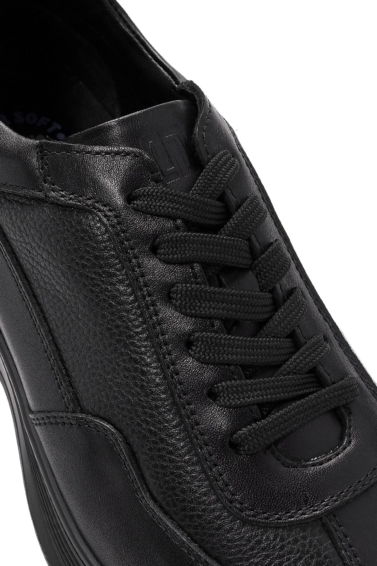 Erkek Siyah Bağcıklı Deri Casual Sneaker - Image 8