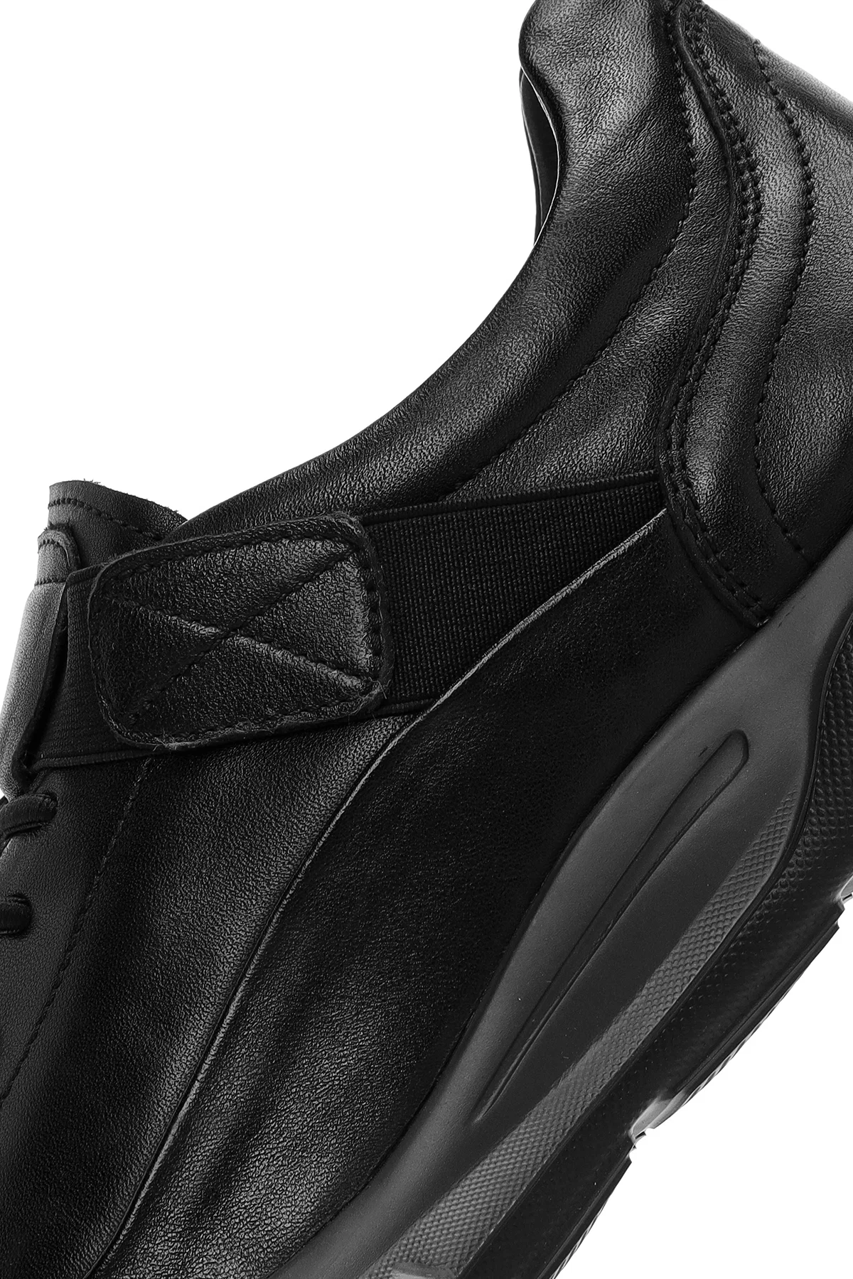 Erkek Siyah Bağcıklı Deri Casual Sneaker - Image 9