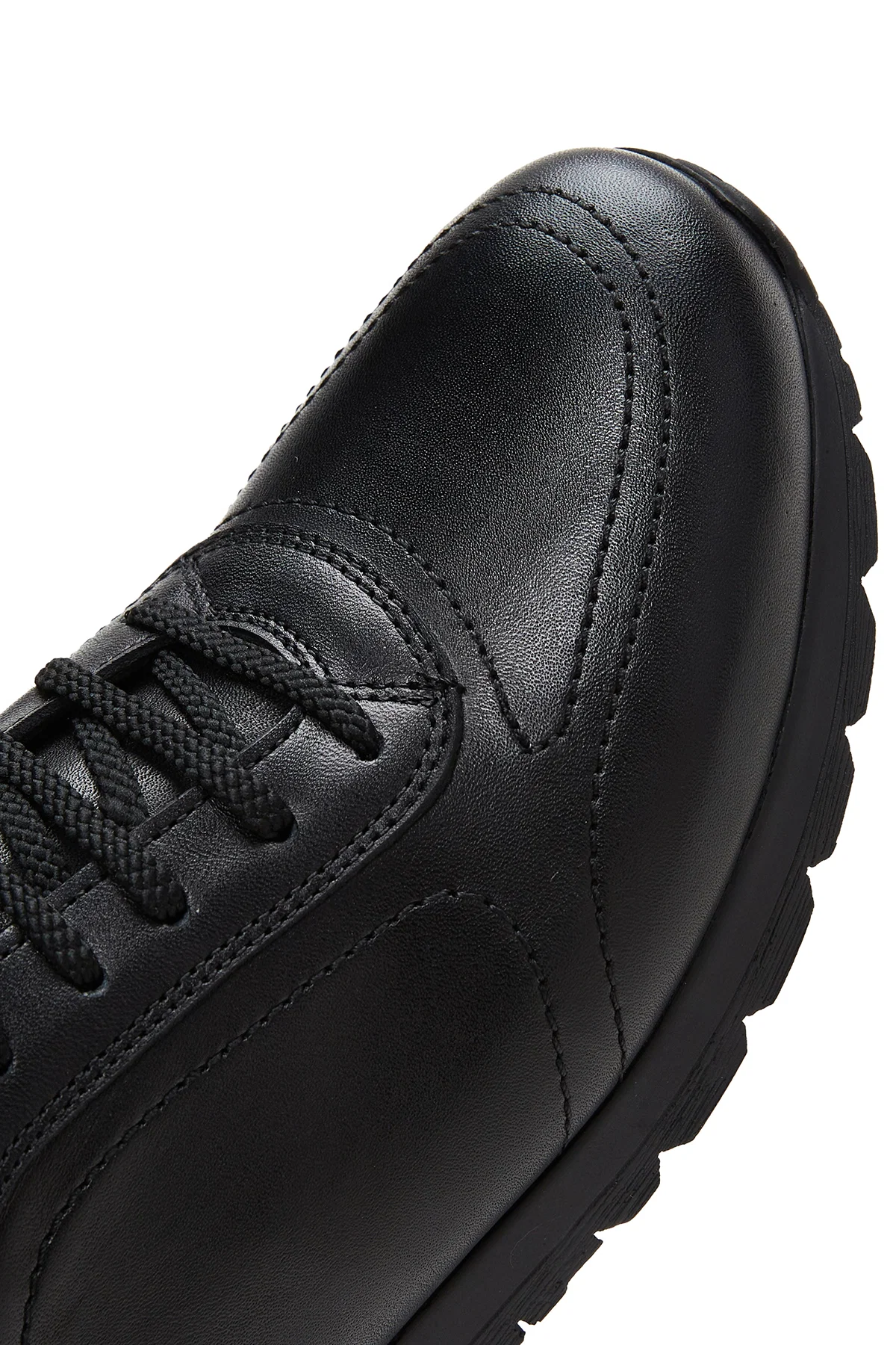 Erkek Siyah Bağcıklı Deri Casual Sneaker - Image 8