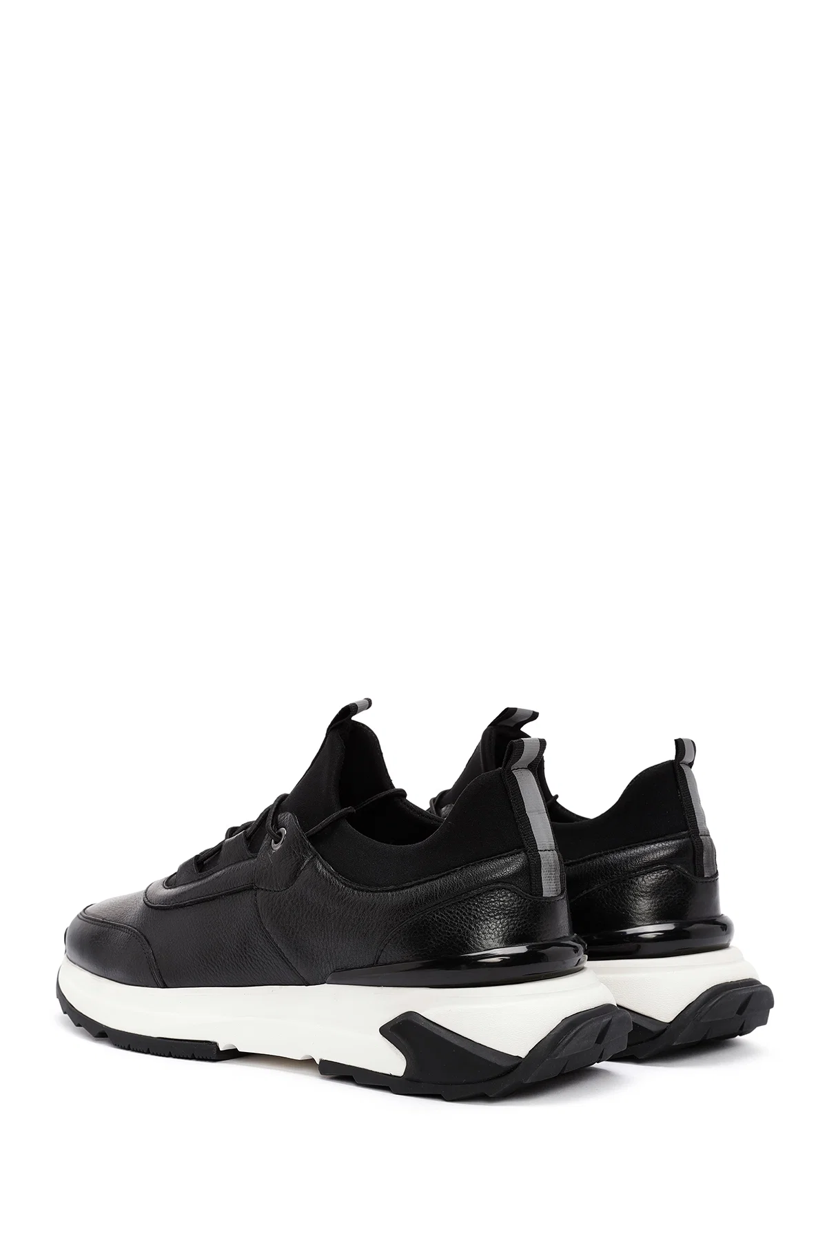 Erkek Siyah Bağcıklı Deri Casual Sneaker - Image 5