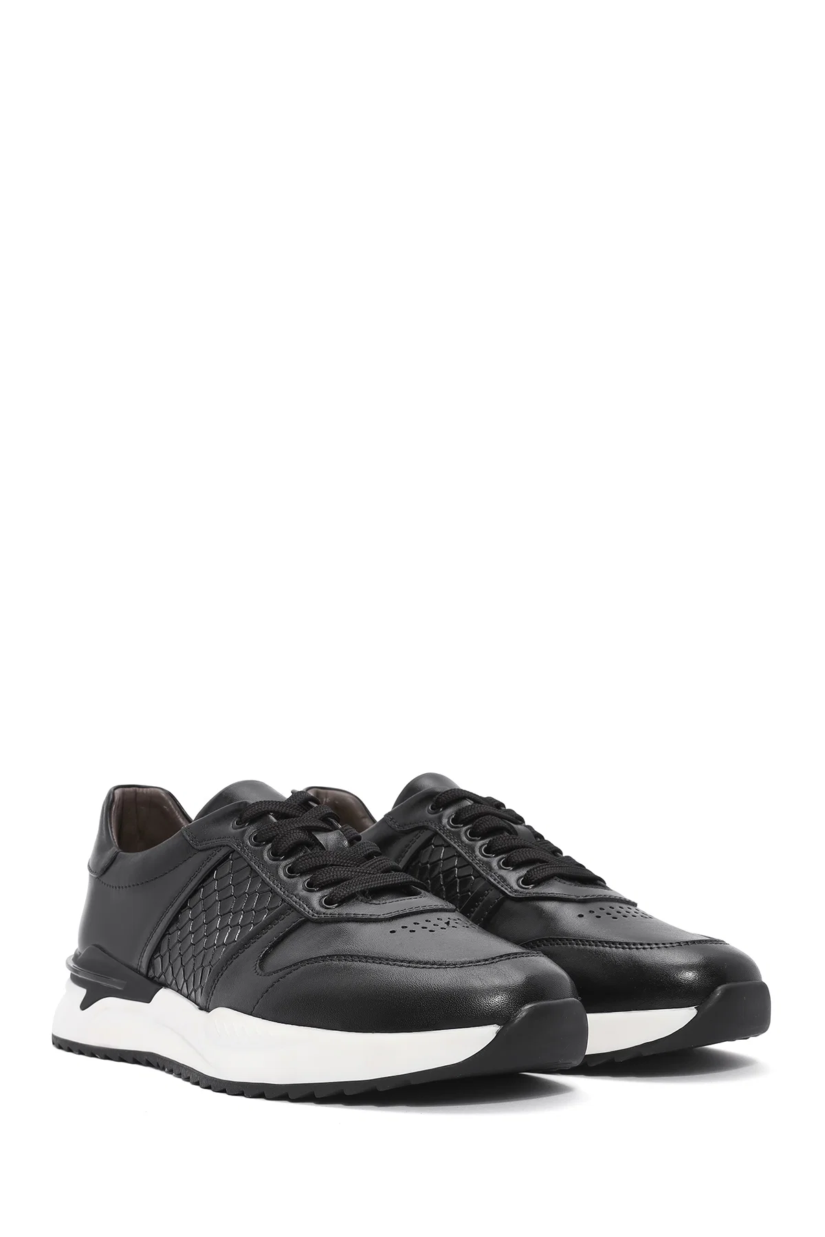 Erkek Siyah Bağcıklı Deri Casual Sneaker - Image 3
