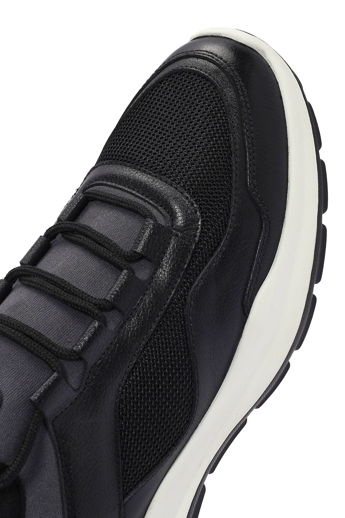 Erkek Siyah Bağcıklı Deri Casual Sneaker - Image 9
