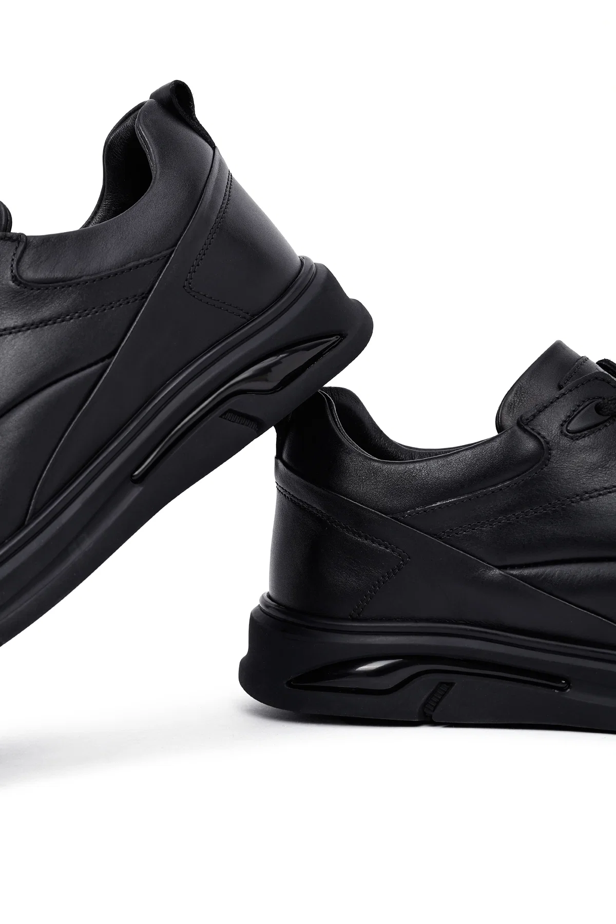 Erkek Siyah Bağcıklı Deri Casual Sneaker - Image 10