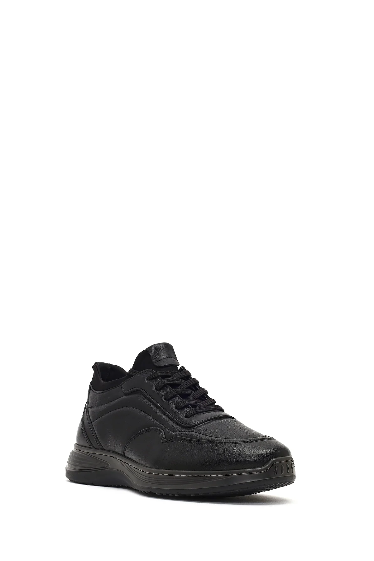 Erkek Siyah Bağcıklı Kalın Tabanlı Deri Casual Sneaker - Image 6