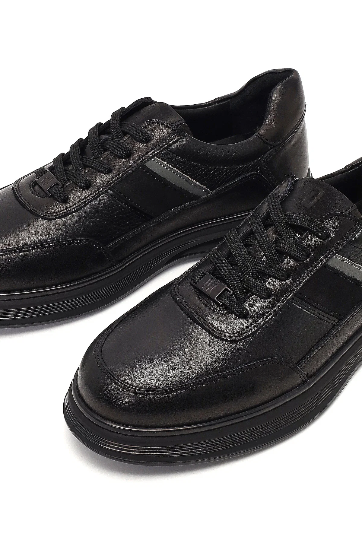 Erkek Siyah Bağcıklı Deri Casual Sneaker - Image 10