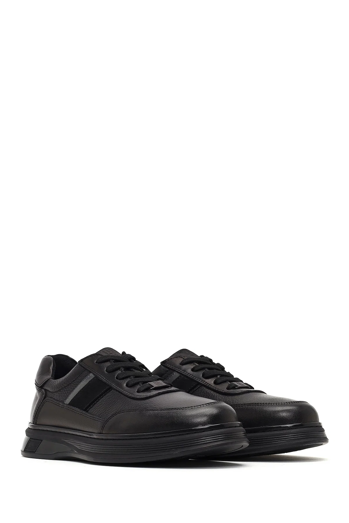 Erkek Siyah Bağcıklı Deri Casual Sneaker - Image 3